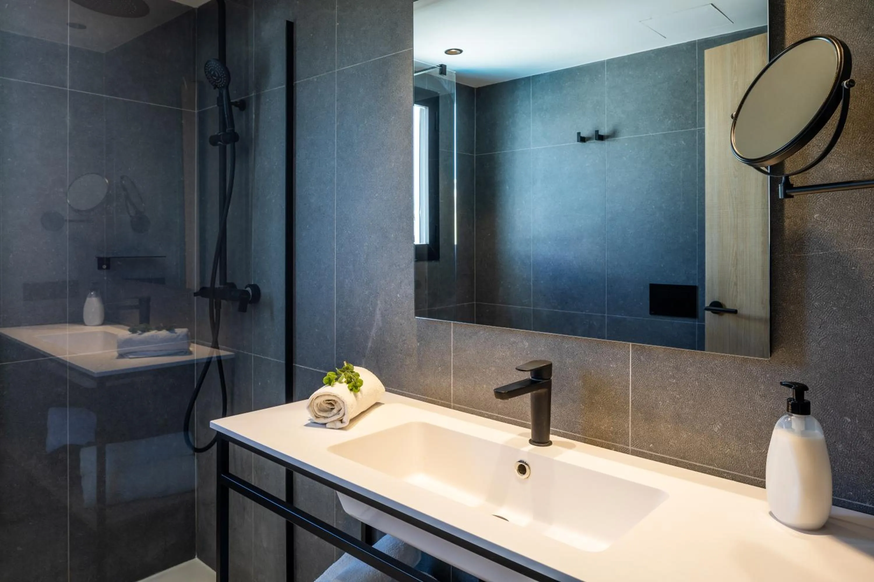 Bathroom in Aparthotel Casita Blanca - Adults Only