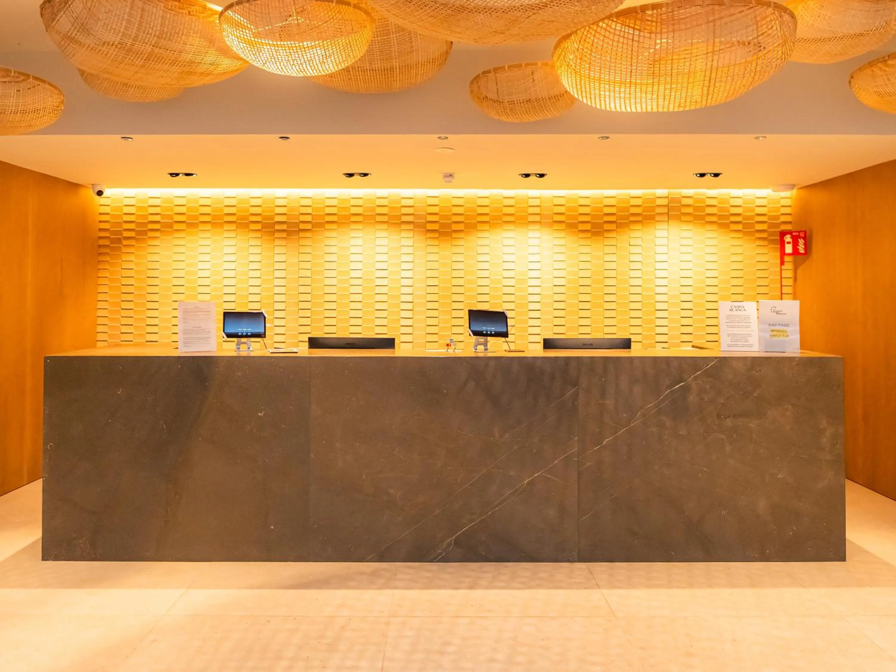 Lobby or reception in Aparthotel Casita Blanca - Adults Only