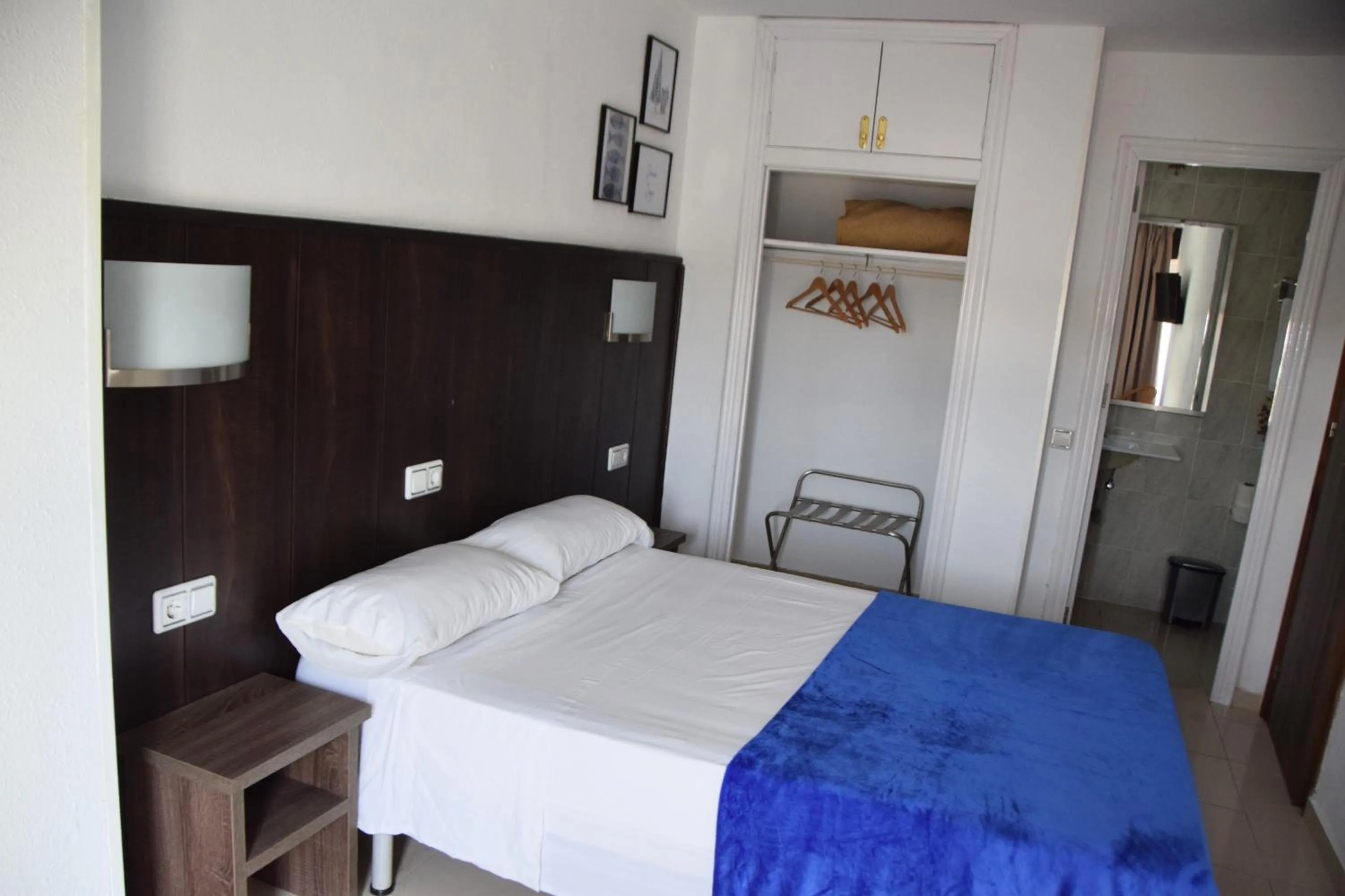 Bedroom in Hotel Niza