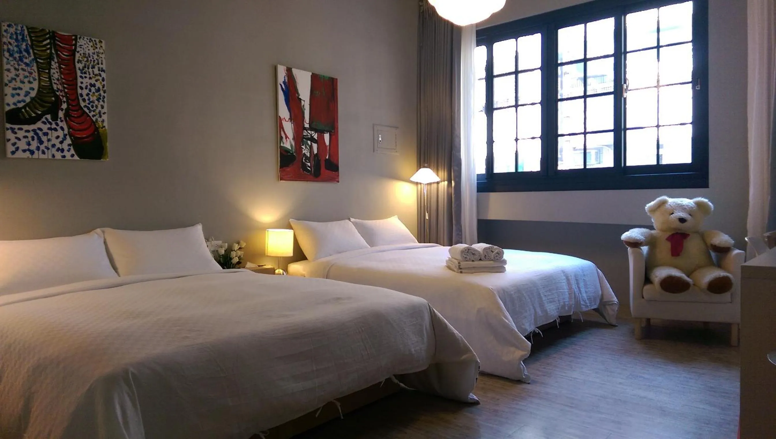Bed in Leo 111/Arena Ruifeng
