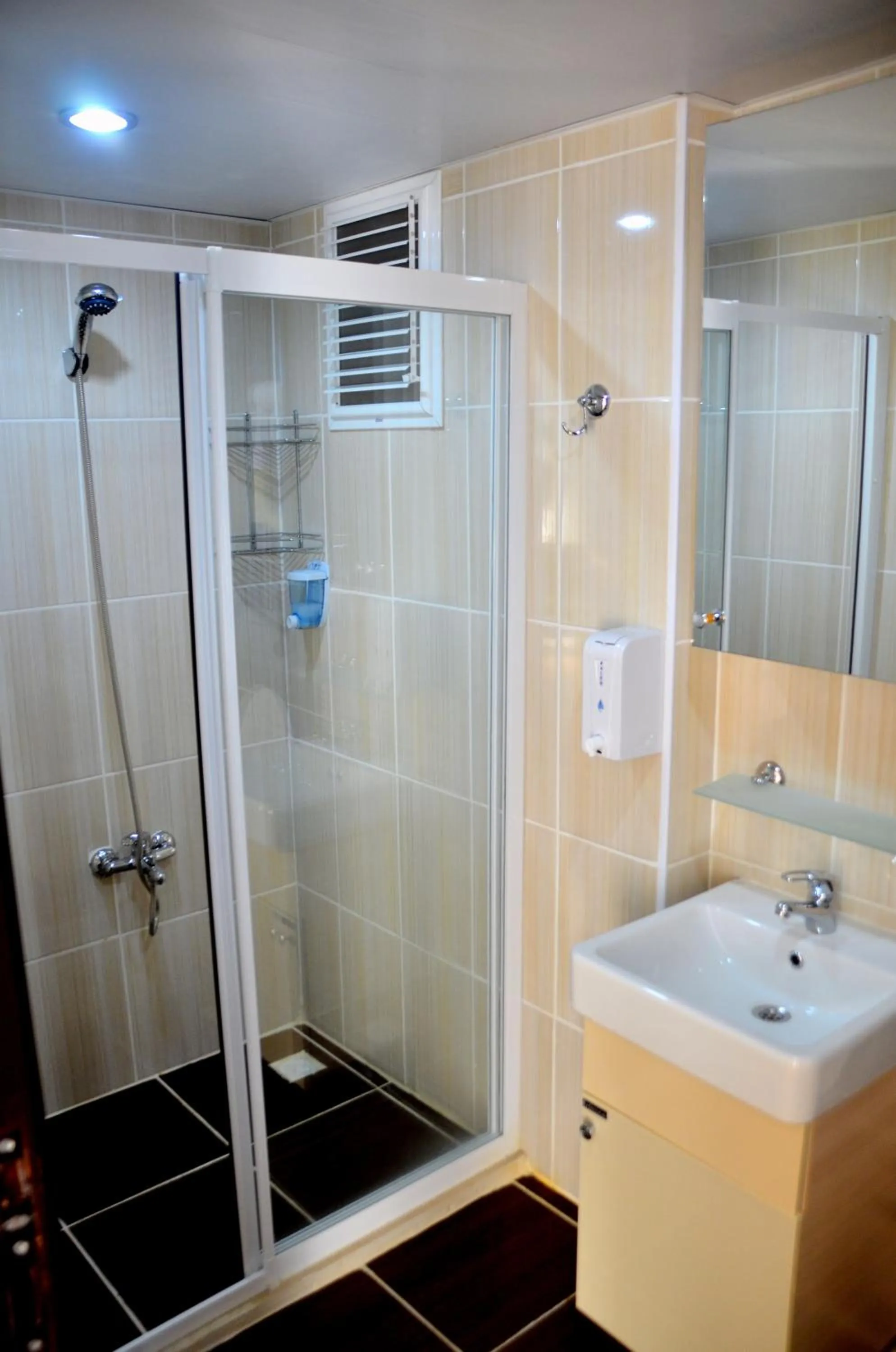 Bathroom in Rumana Hotel