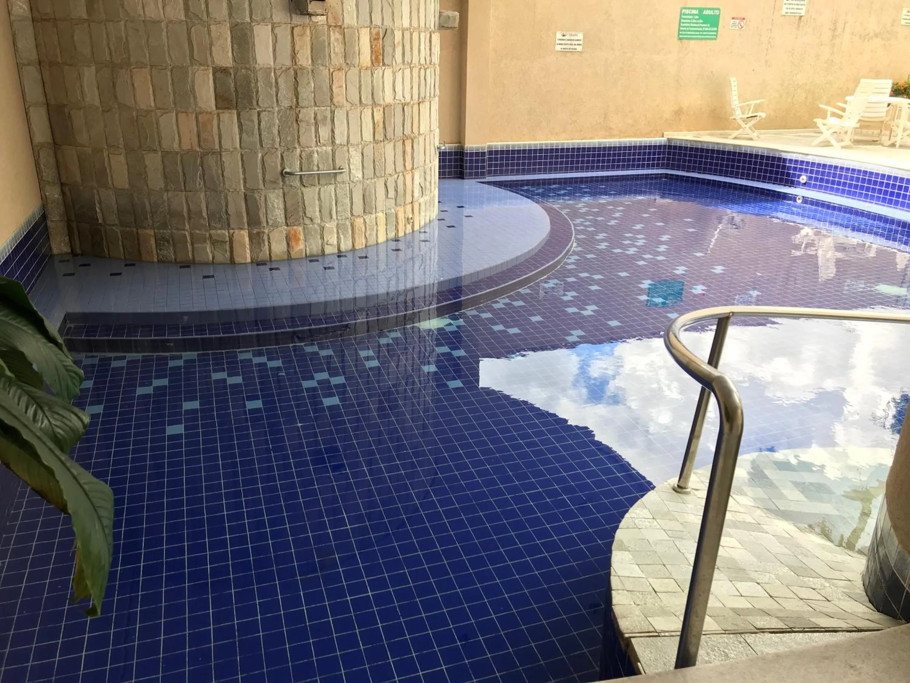 Swimming pool in Paradise Flat Residence