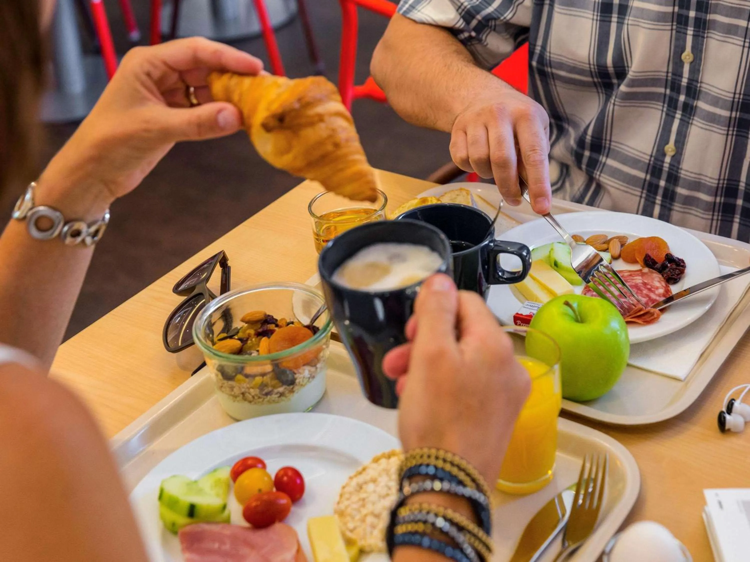 Restaurant/places to eat in ibis budget Genève Petit-Lancy