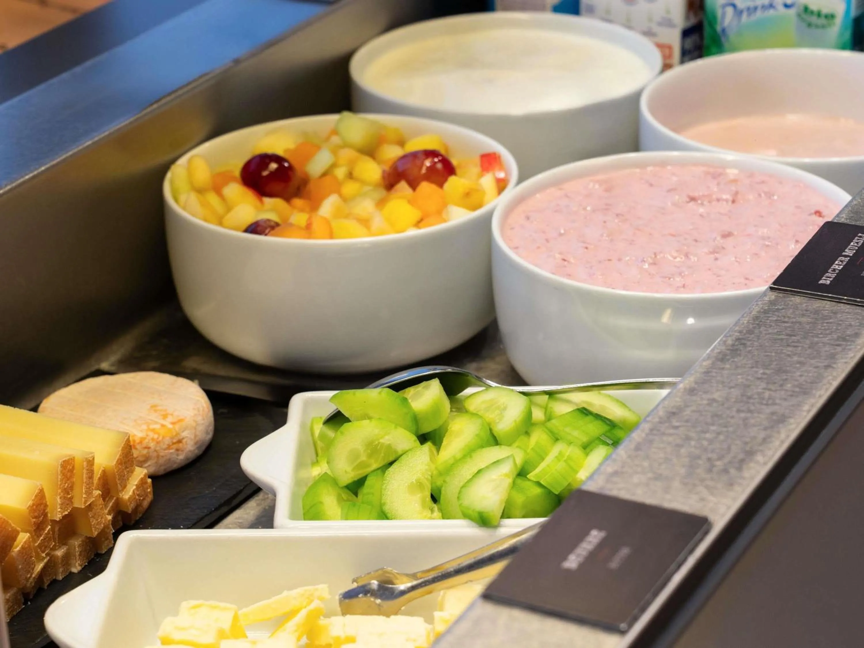 Breakfast in ibis budget Genève Petit-Lancy