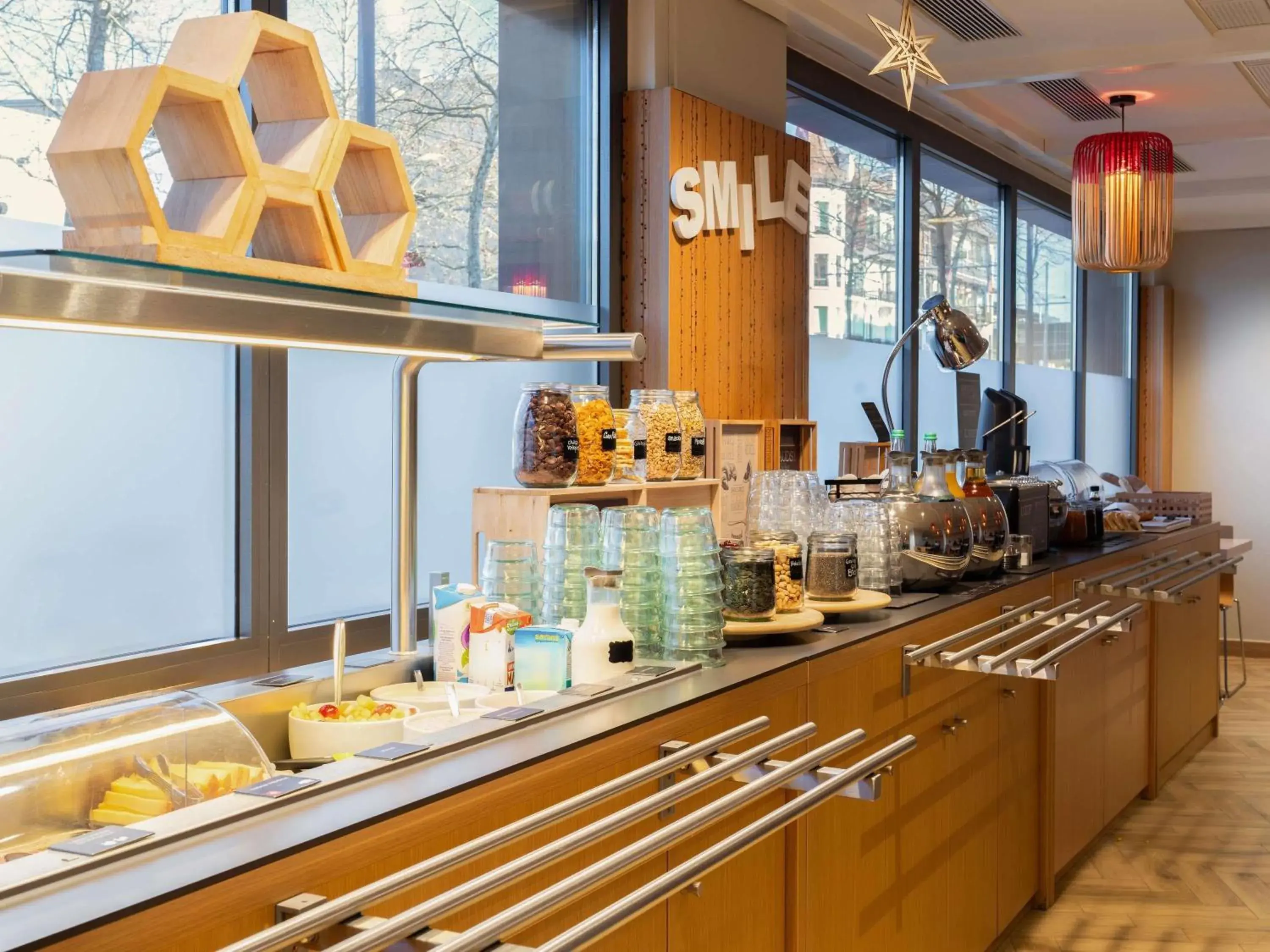 Breakfast in ibis budget Genève Petit-Lancy Breakfast in ibis budget Genève Petit-Lancy