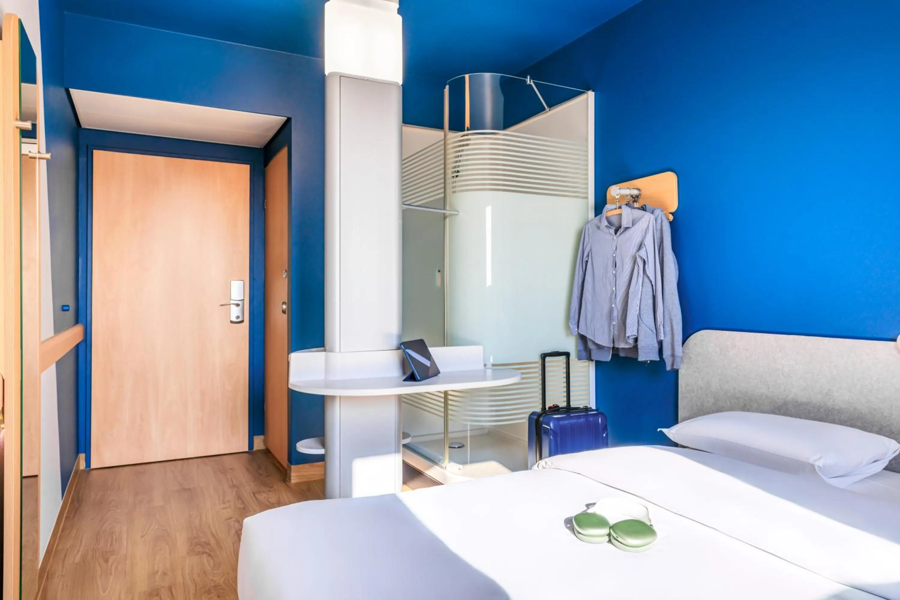 Bed in Ibis budget Lausanne-Bussigny