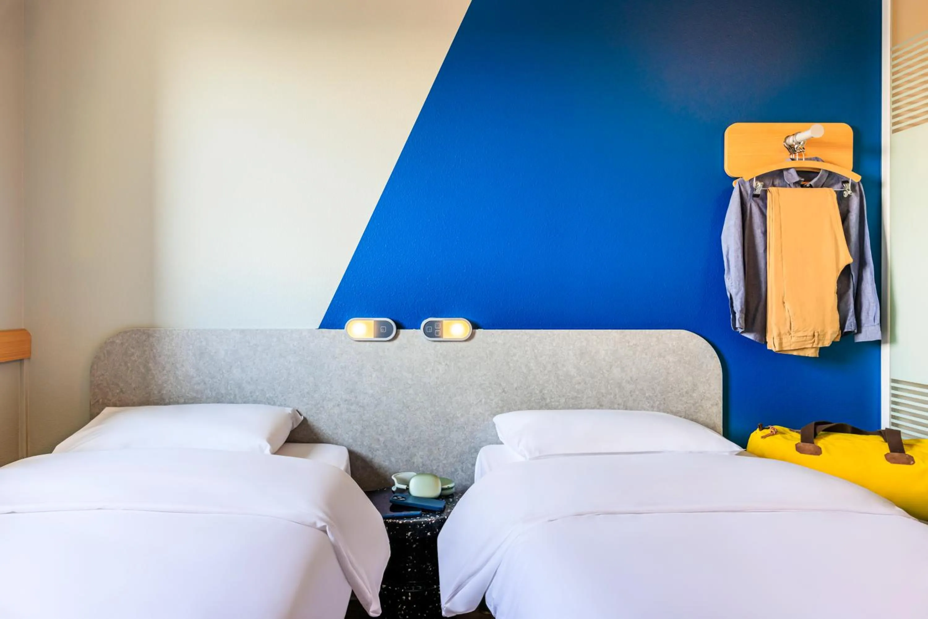 Bed in Ibis budget Lausanne-Bussigny