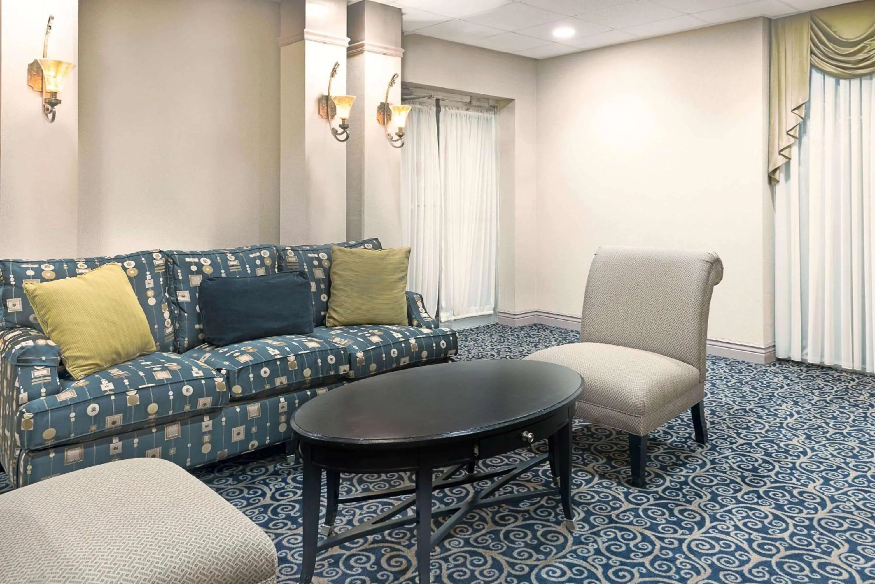 Lobby or reception in Howard Johnson by Wyndham Newburgh