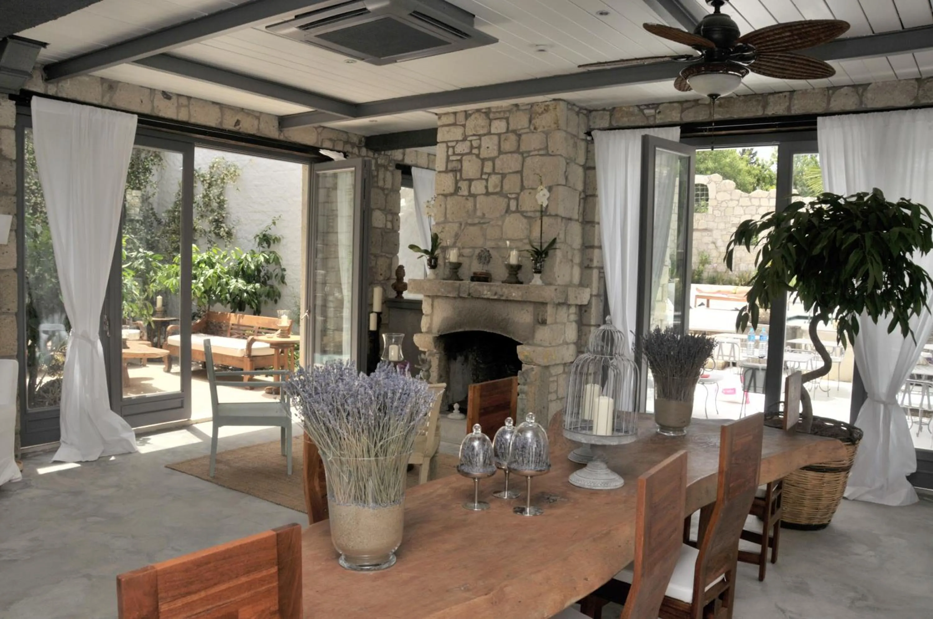 Lobby or reception in Alaçatı Ala Hotel - Special Category