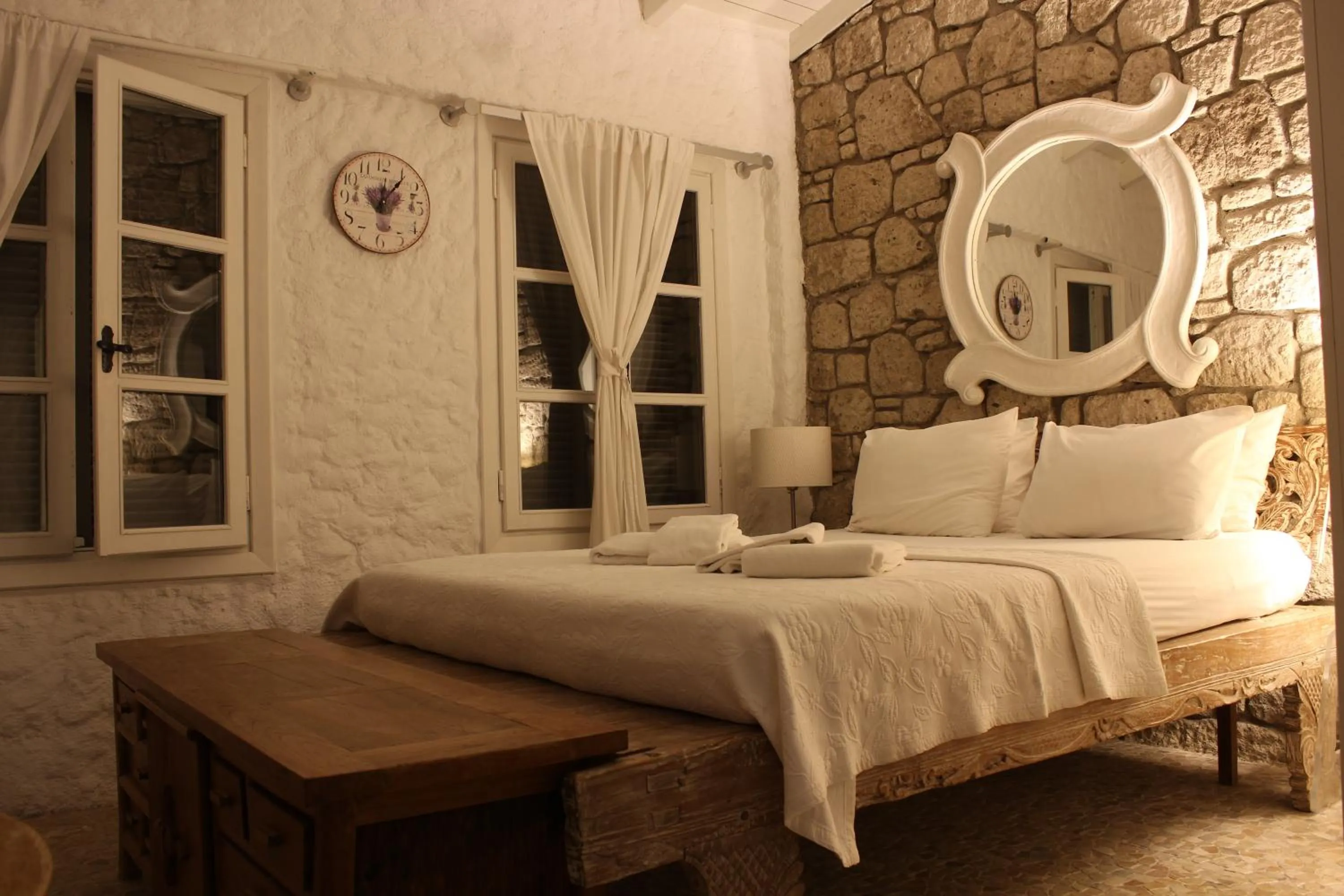 Photo of the whole room in Alaçatı Ala Hotel - Special Category