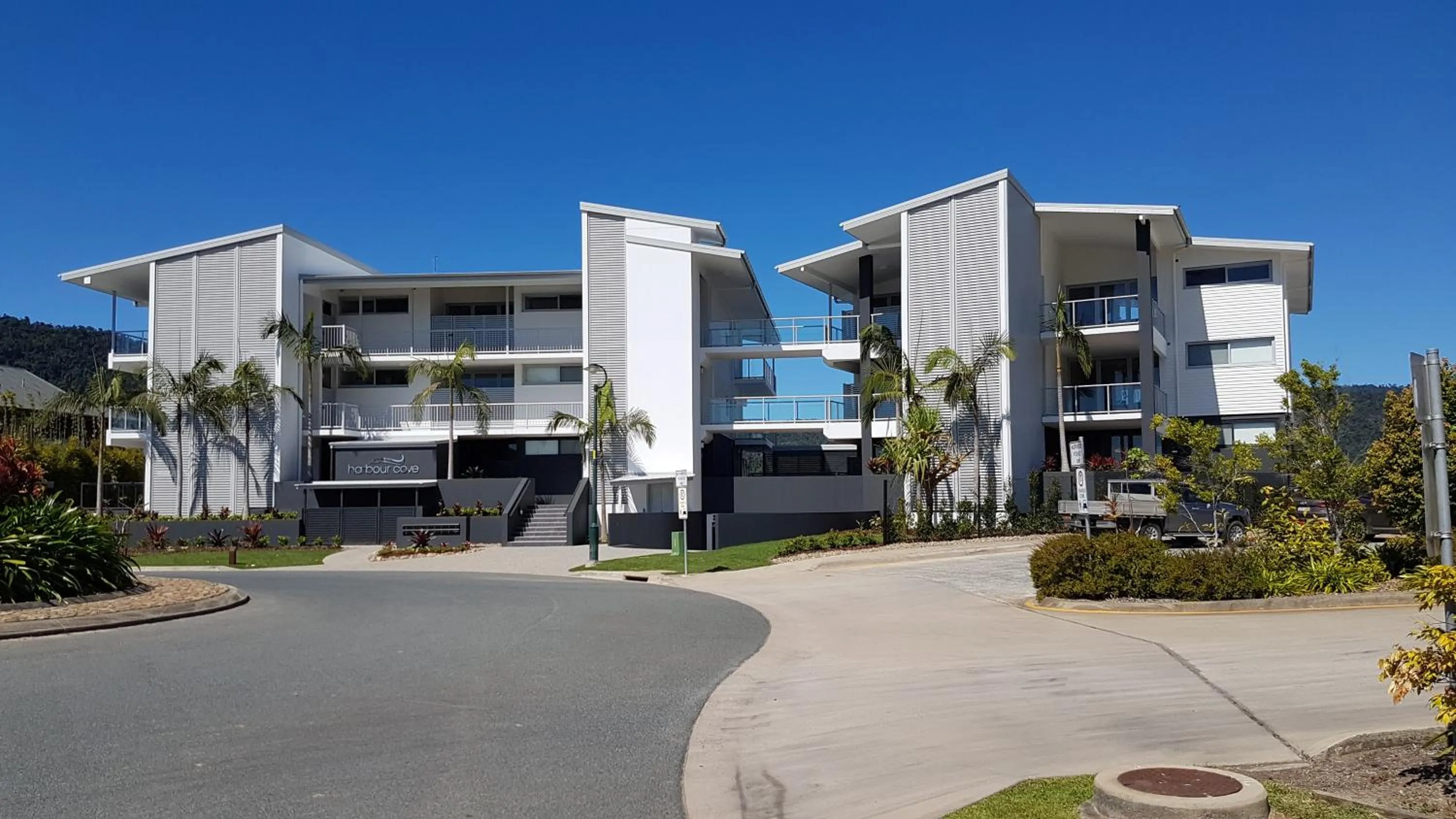 Property building in Harbour Cove