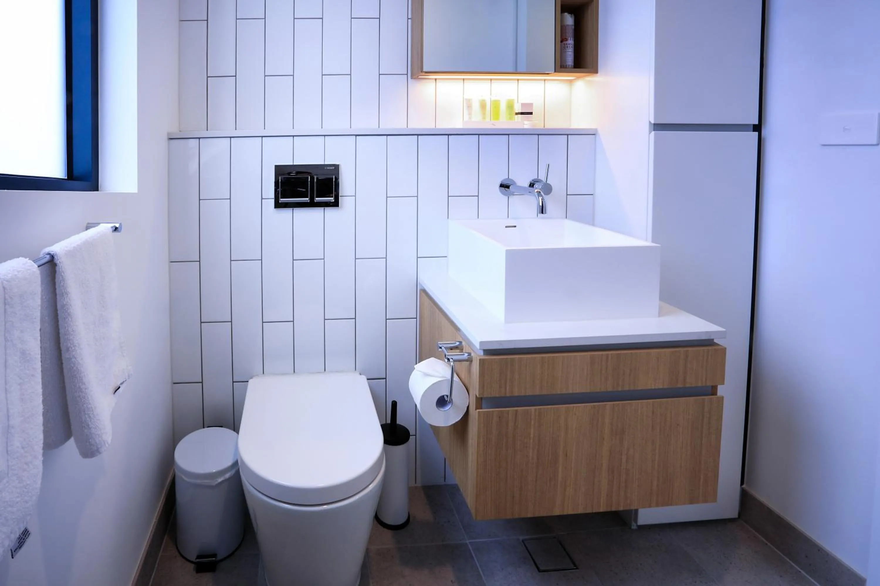 Bathroom in Flagstaff Green Apartments