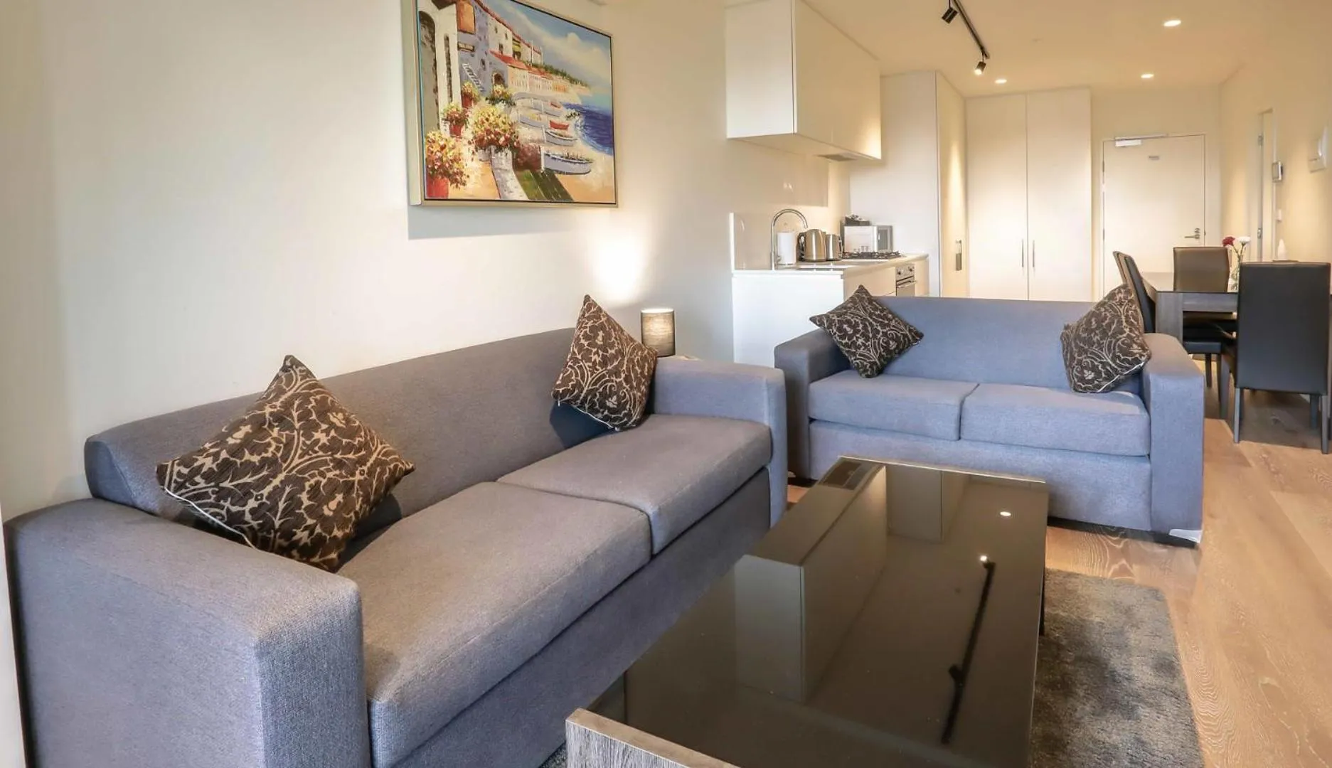 Living room in Flagstaff Green Apartments