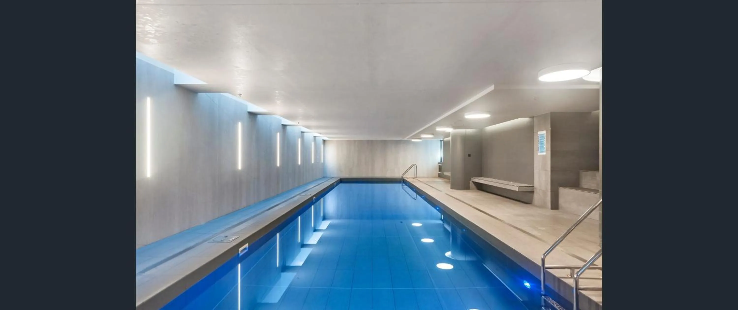 Swimming pool in Flagstaff Green Apartments