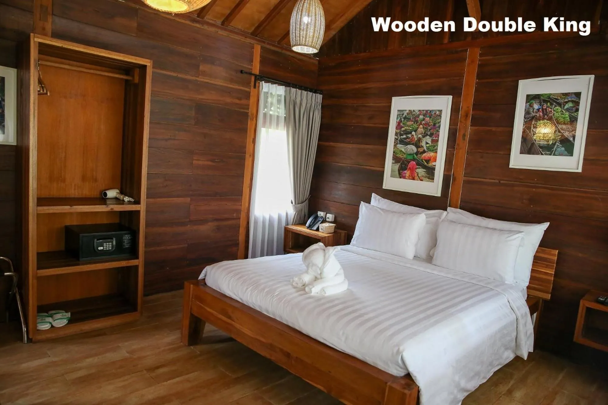 Bedroom, Bed in Avery Coconut Island Waterpark Beach Resort Carita