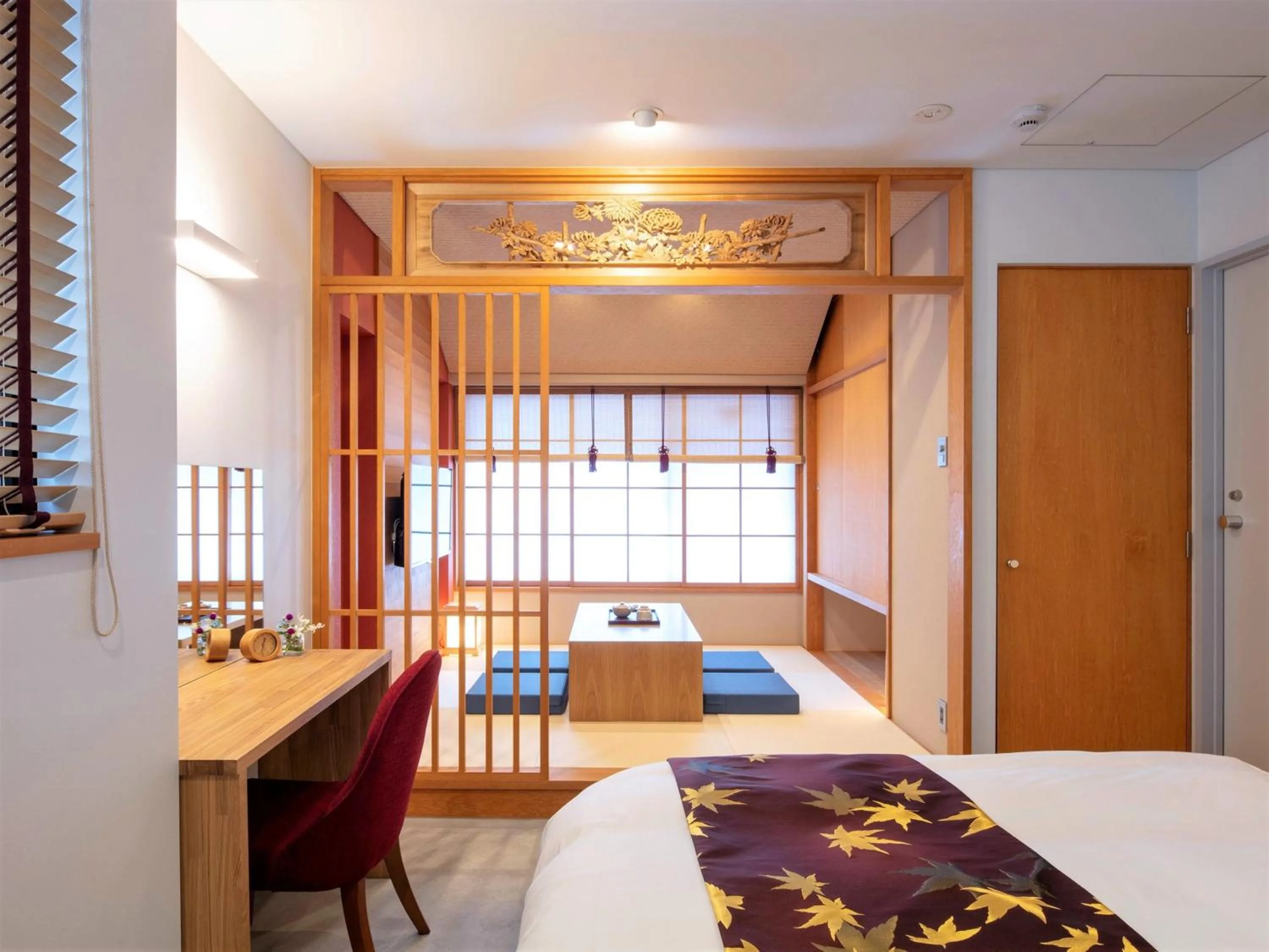 Photo of the whole room in Tanakaya Kyoto Karasuma