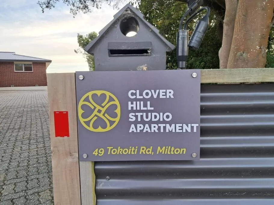 Clover Hill Studio Apartment