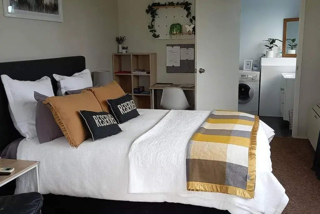 Studio Apartment in Clover Hill Studio Apartment Studio Apartment in Clover Hill Studio Apartment
