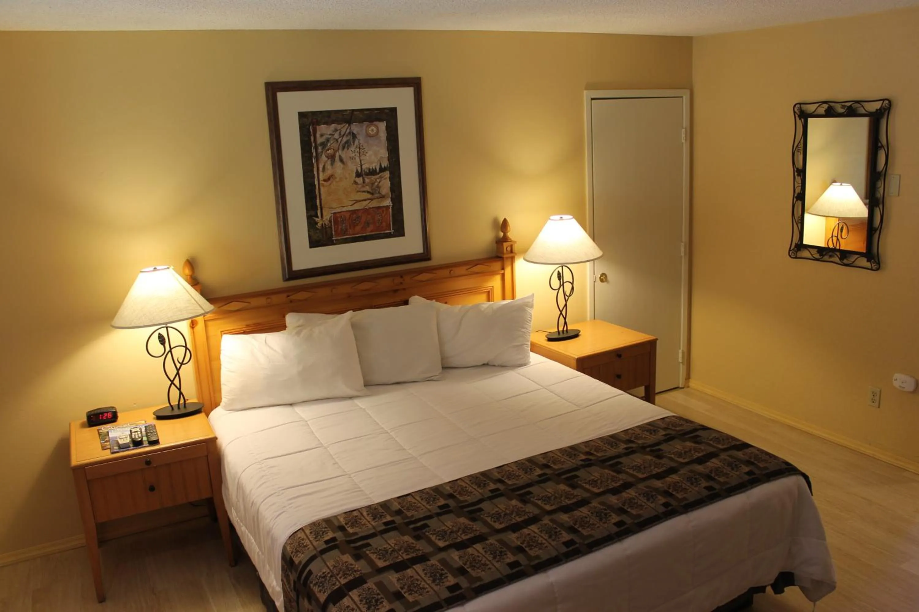 Bed in Big Pines Mountain House