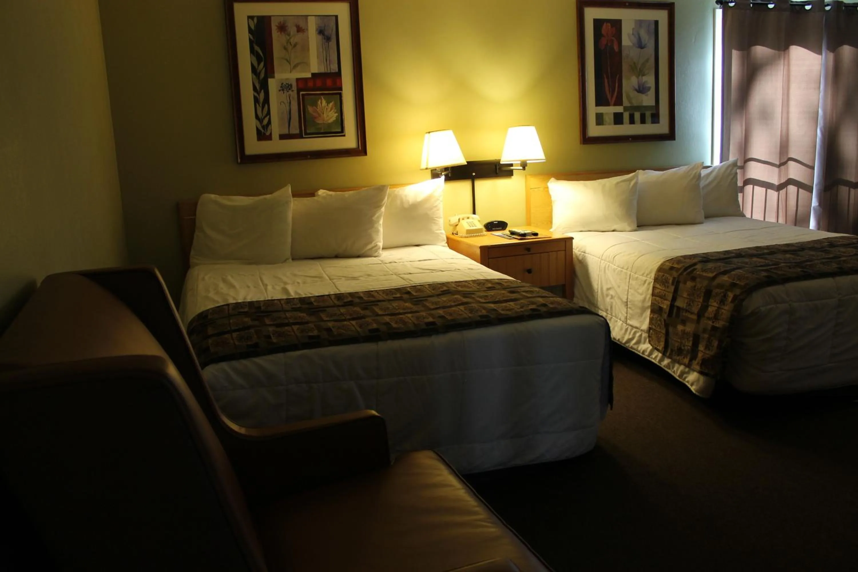 Bed in Big Pines Mountain House