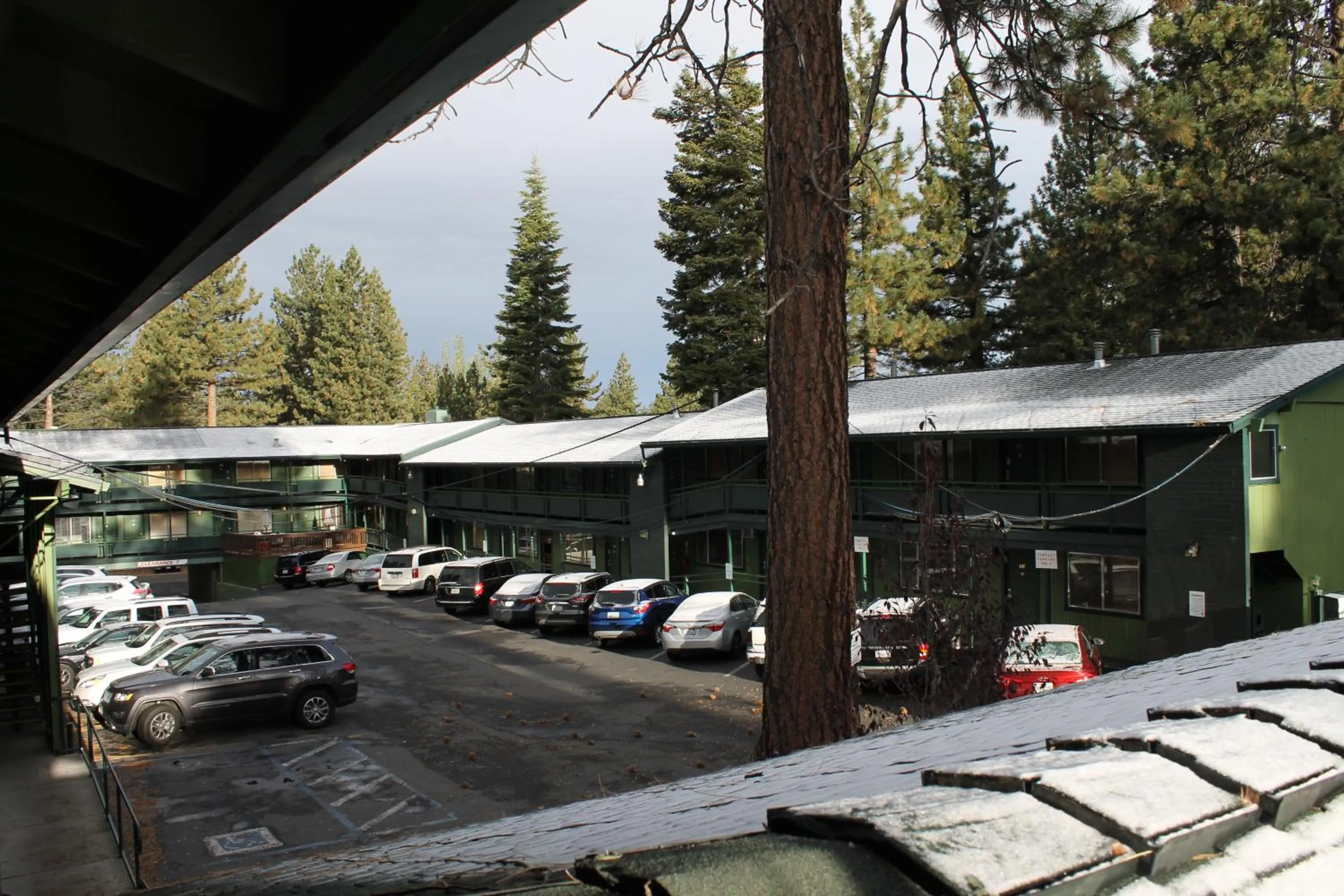 Property building in Big Pines Mountain House