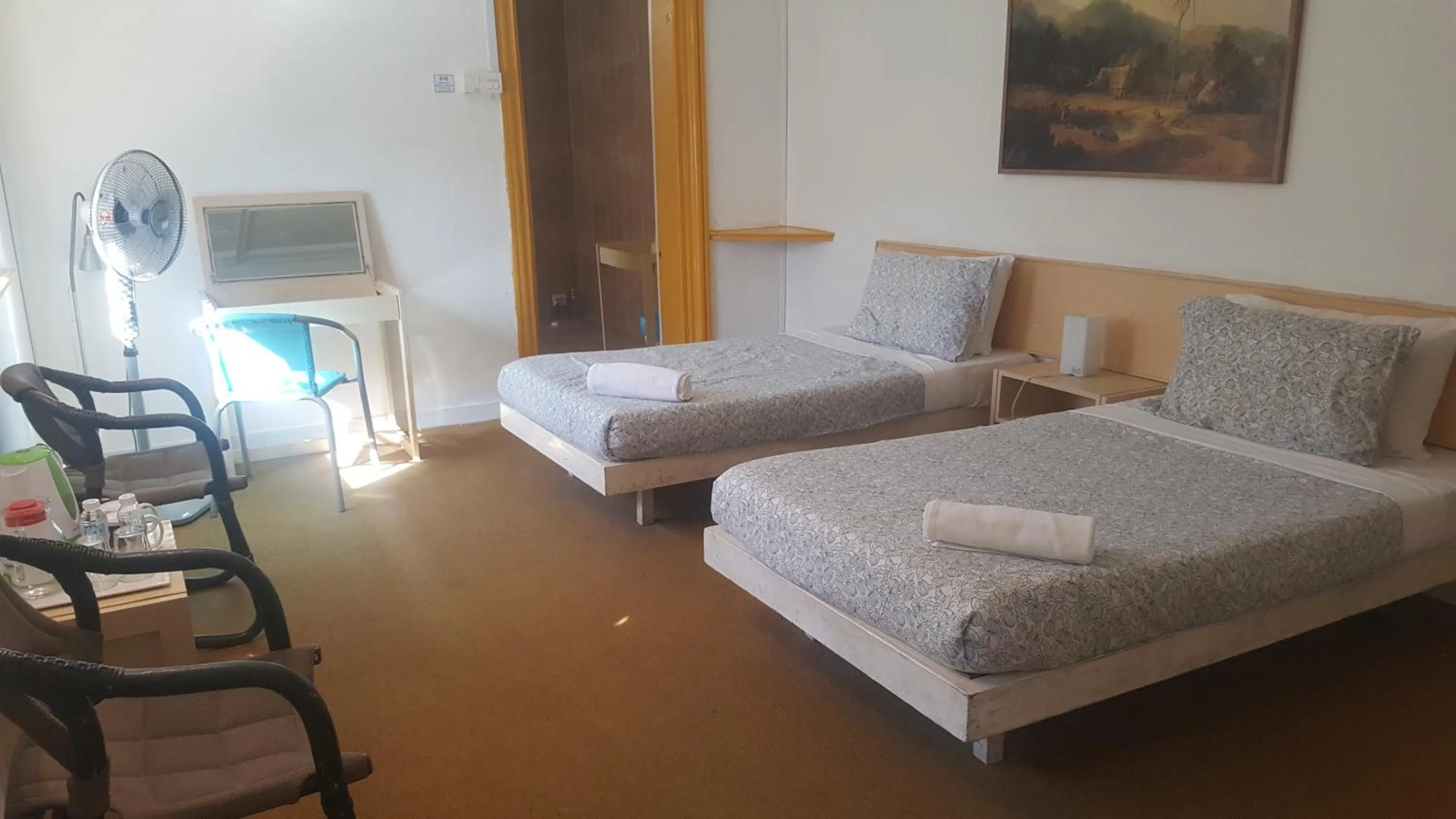 Photo of the whole room, Bed in Bellevue The Penang Hill Hotel, Bukit Bendera