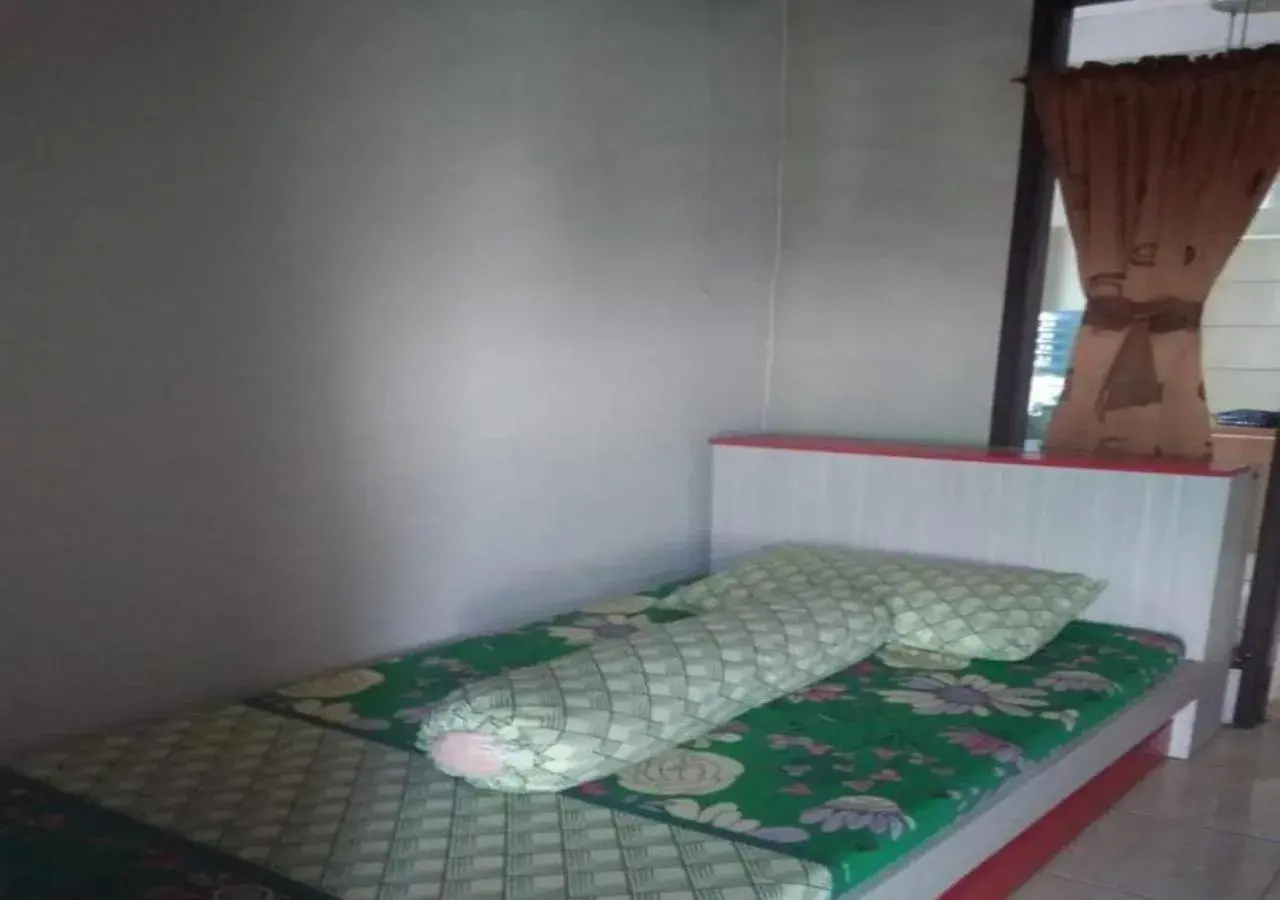 Bed in The Edge By Orin Bed in The Edge By Orin