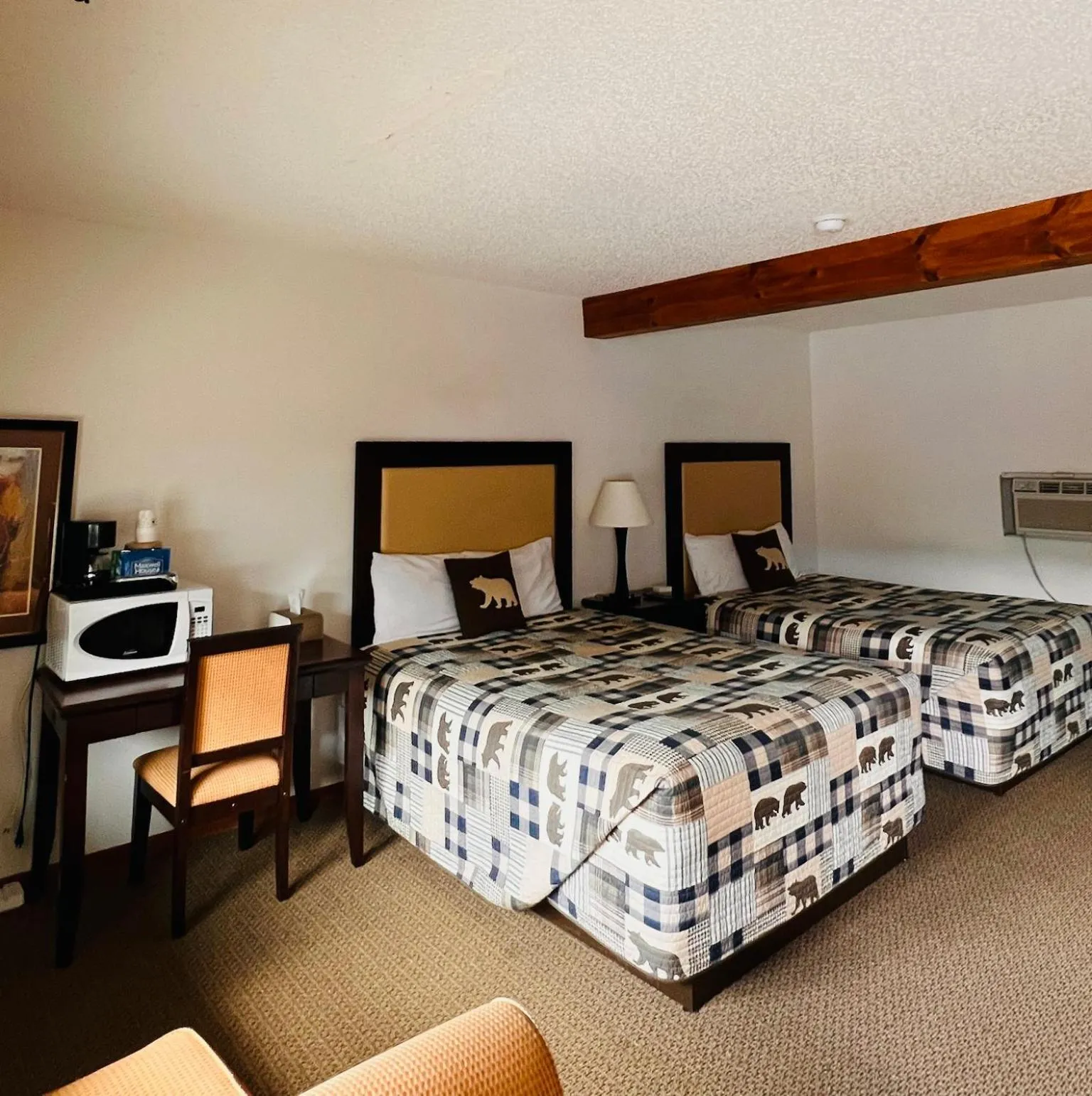 Holiday Lodge