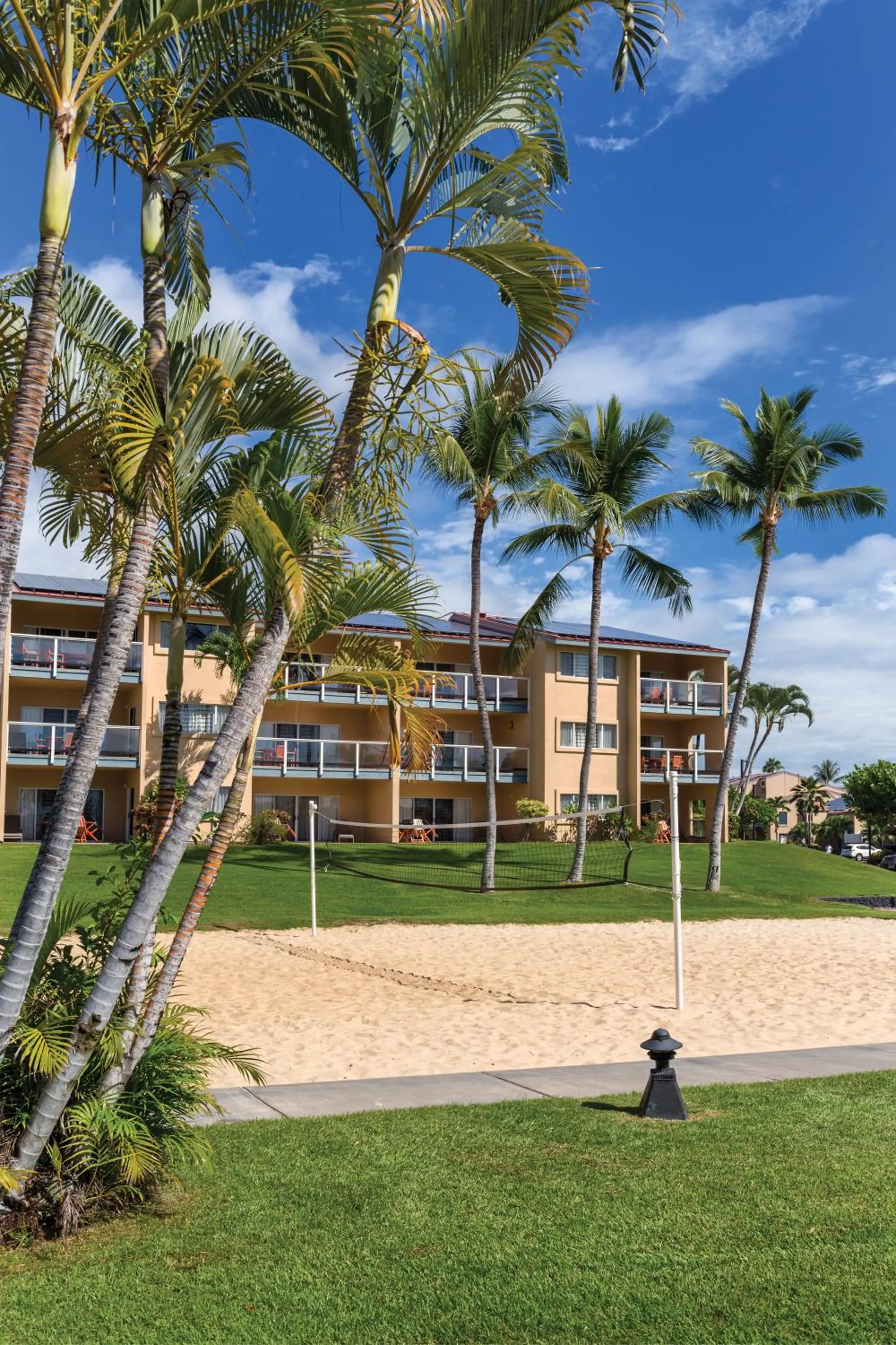Property building in Kona Coast Resort