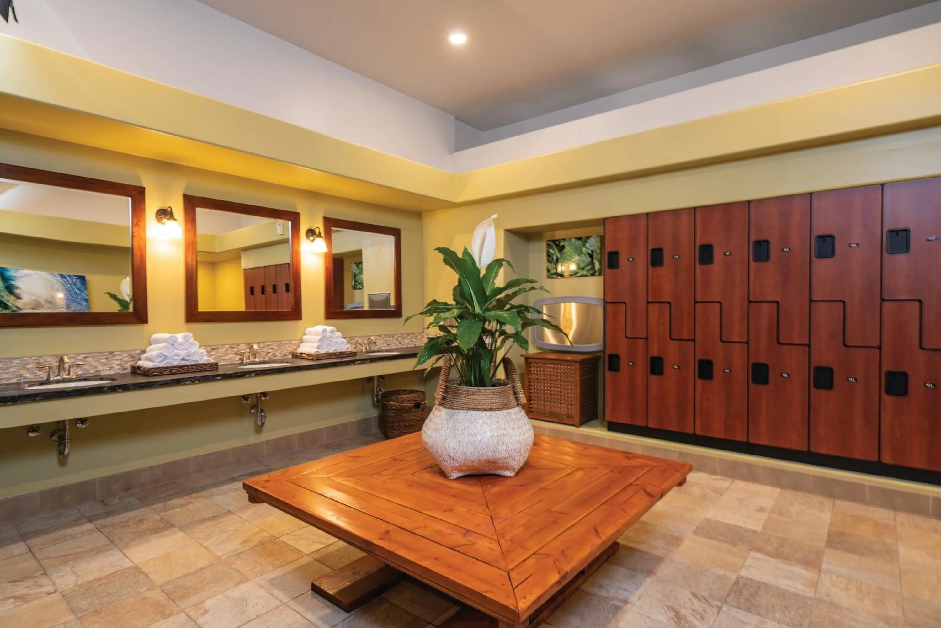 Spa and wellness centre/facilities in Kona Coast Resort