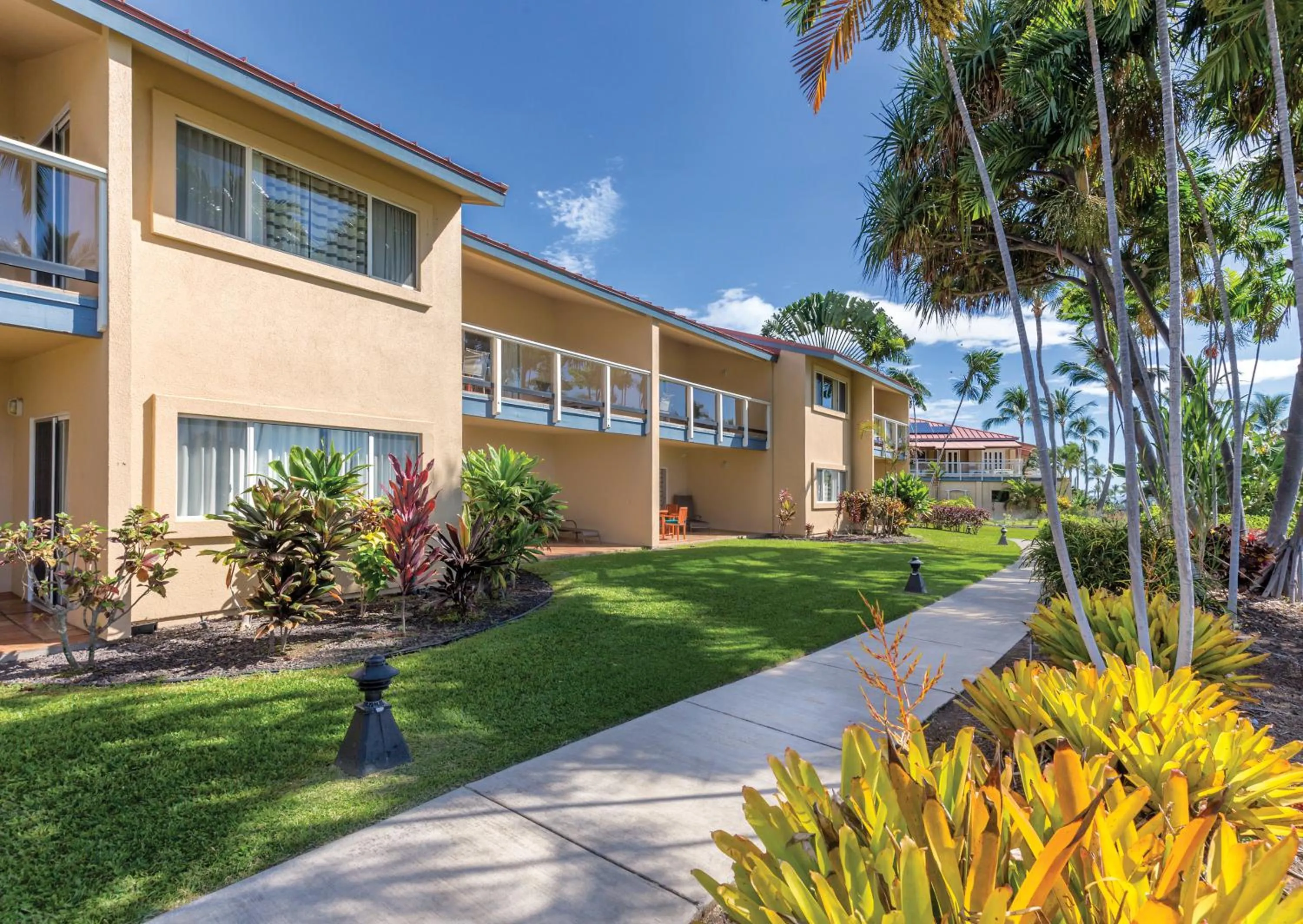 Property building in Kona Coast Resort