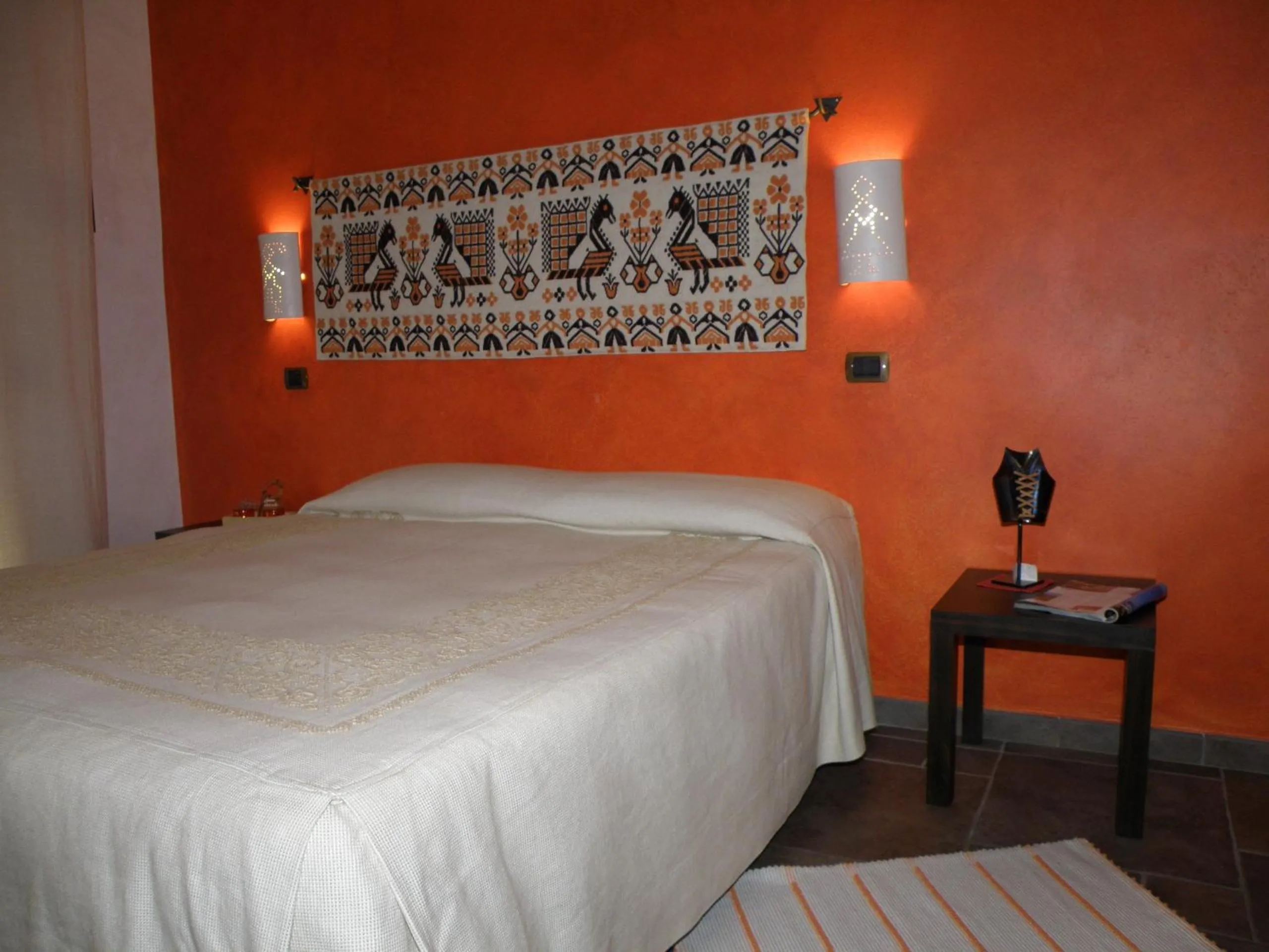 Decorative detail, Bed in Le Stanze di Patika