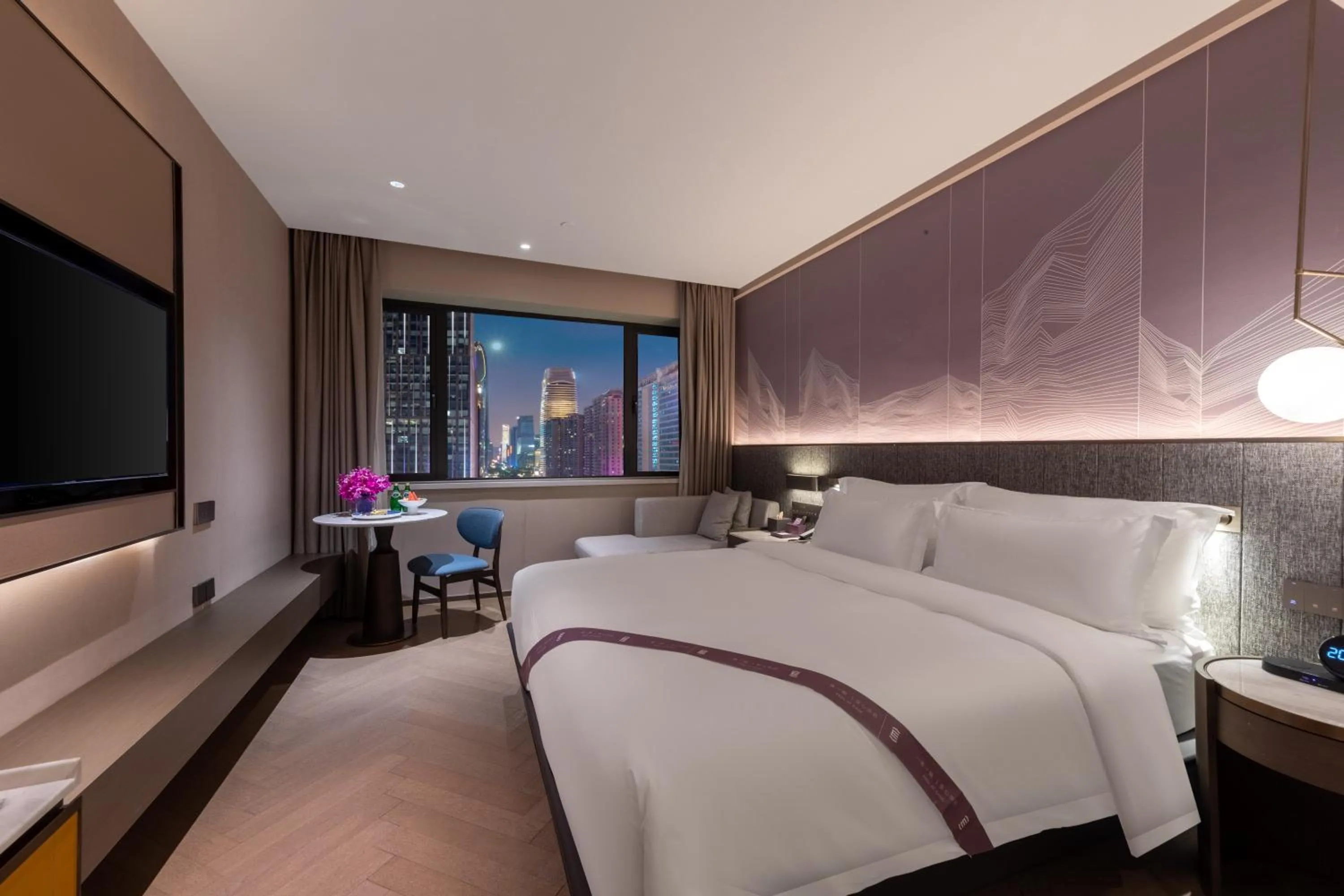 Photo of the whole room, Bed in Amber East Hotel