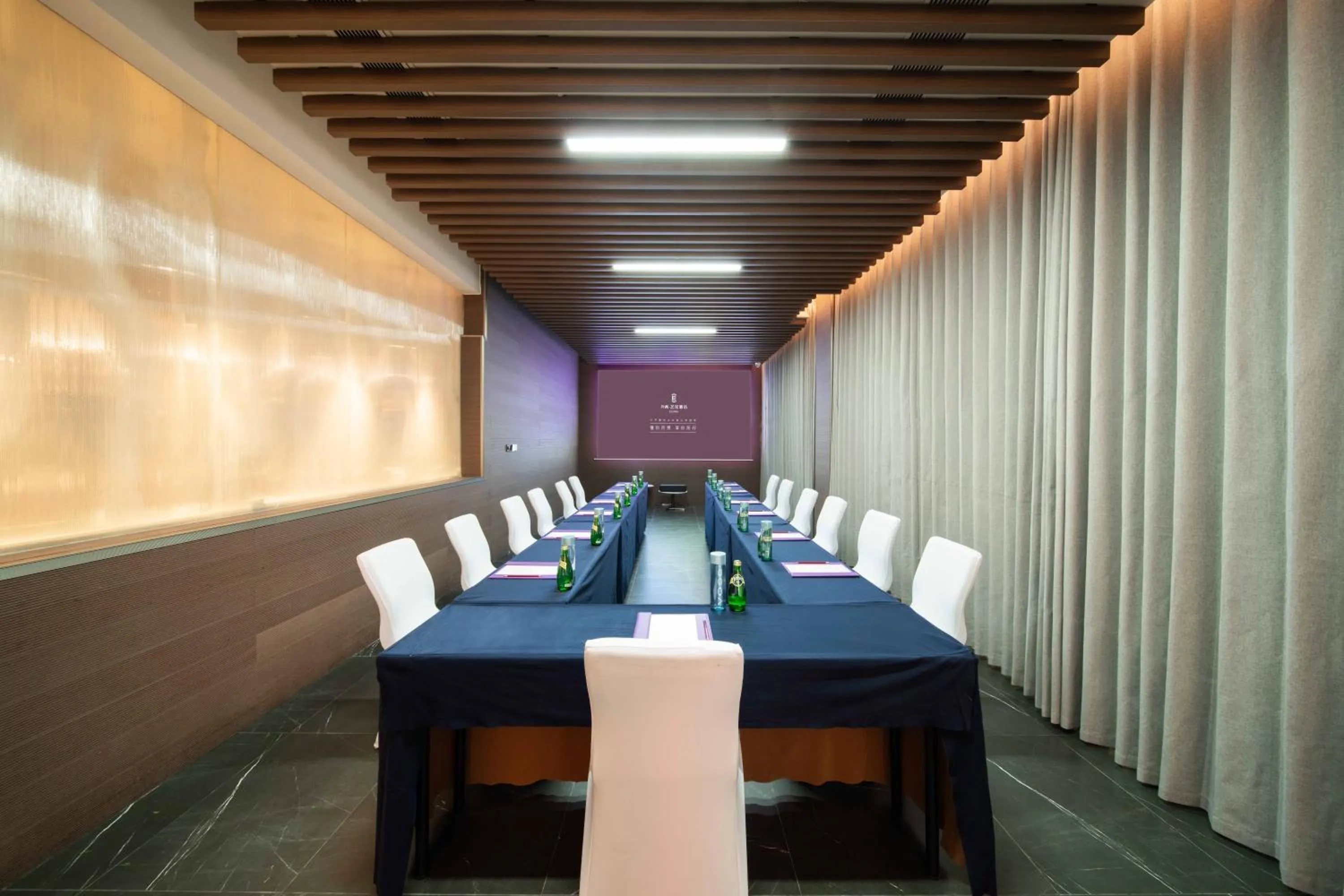 Meeting/conference room in Imperial Traders Elong Hotel