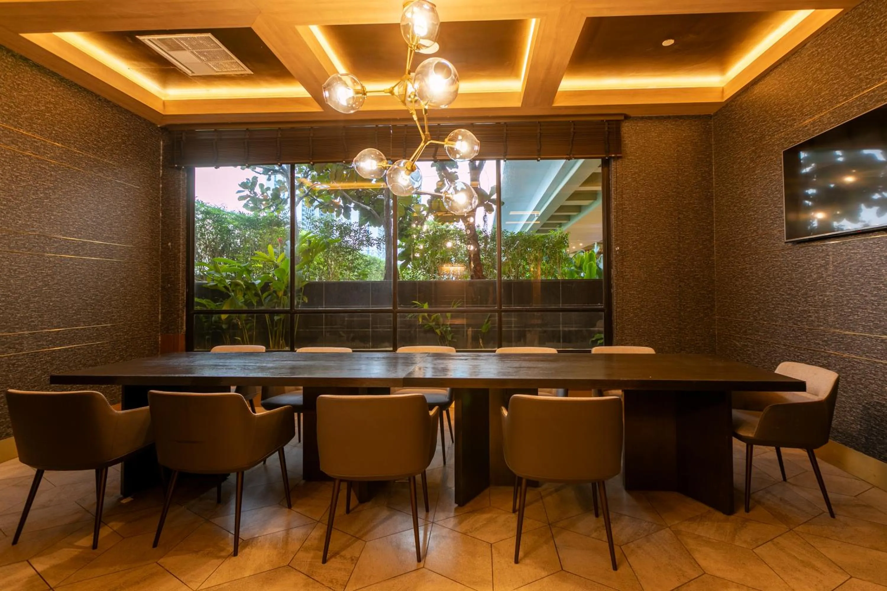 The Upper House, Batu Kawan