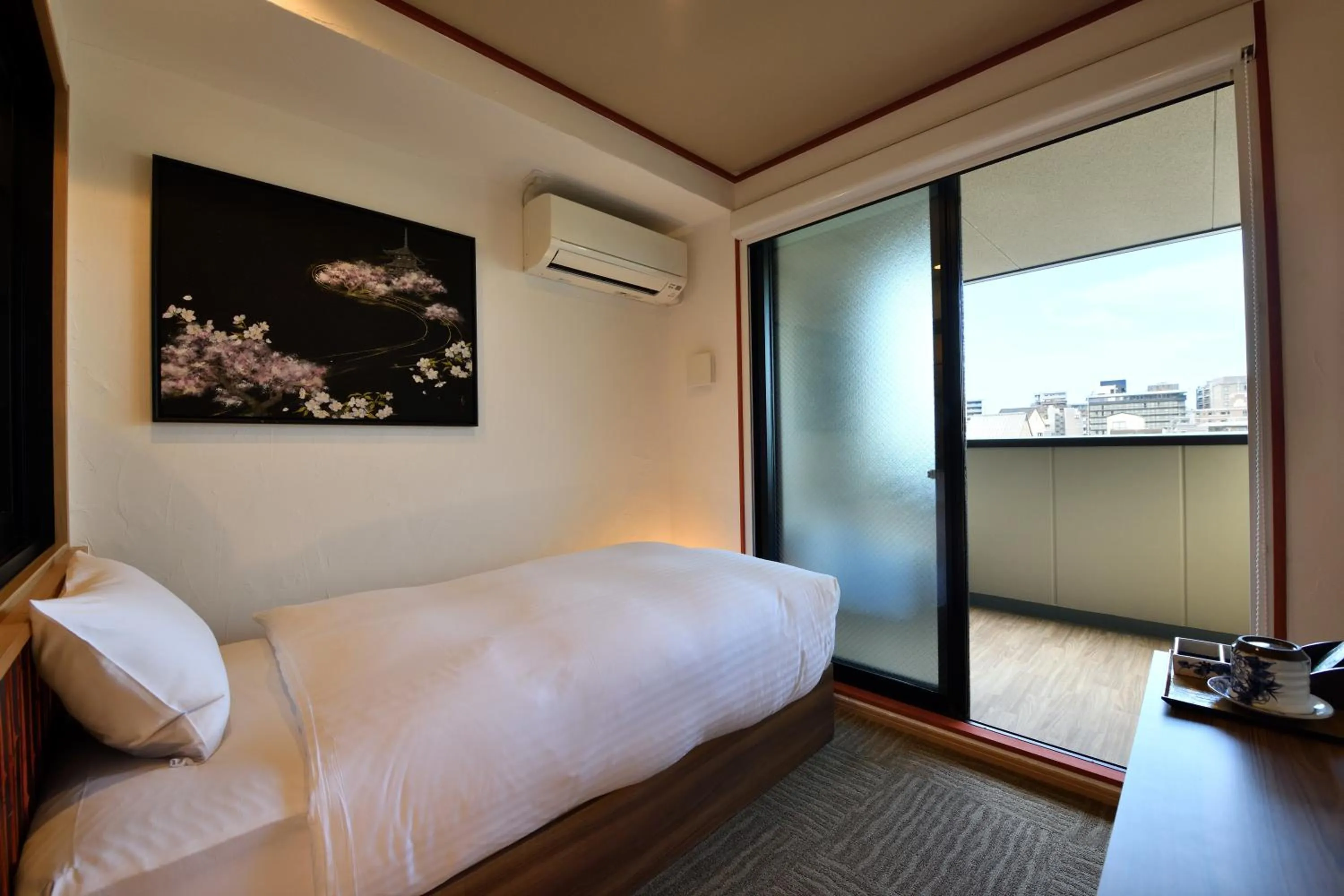 Bedroom, Bed in Wanosato Kyoto Musee