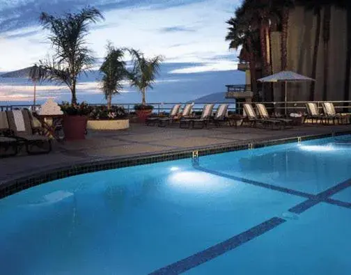 Swimming pool in The Cliffs Hotel and Spa Swimming pool in The Cliffs Hotel and Spa