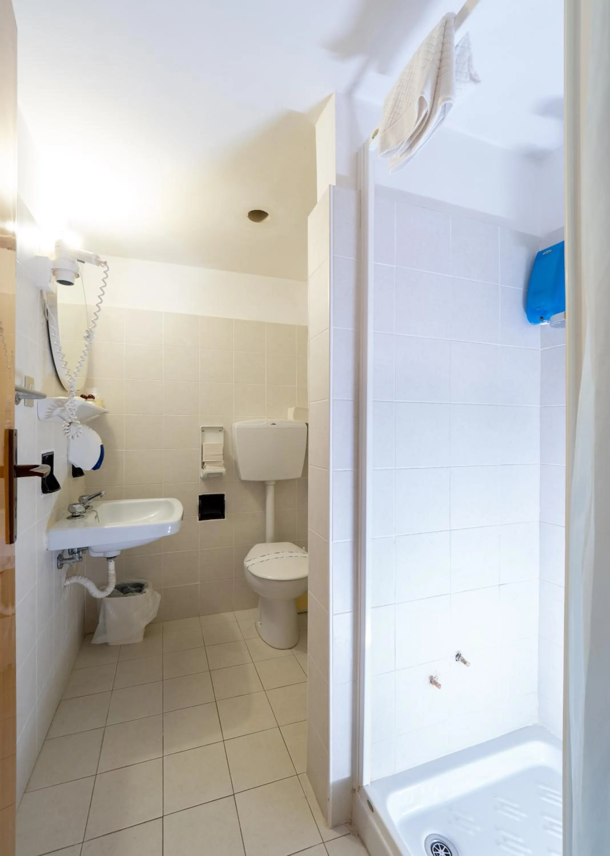 Bathroom in Hotel Blurelda