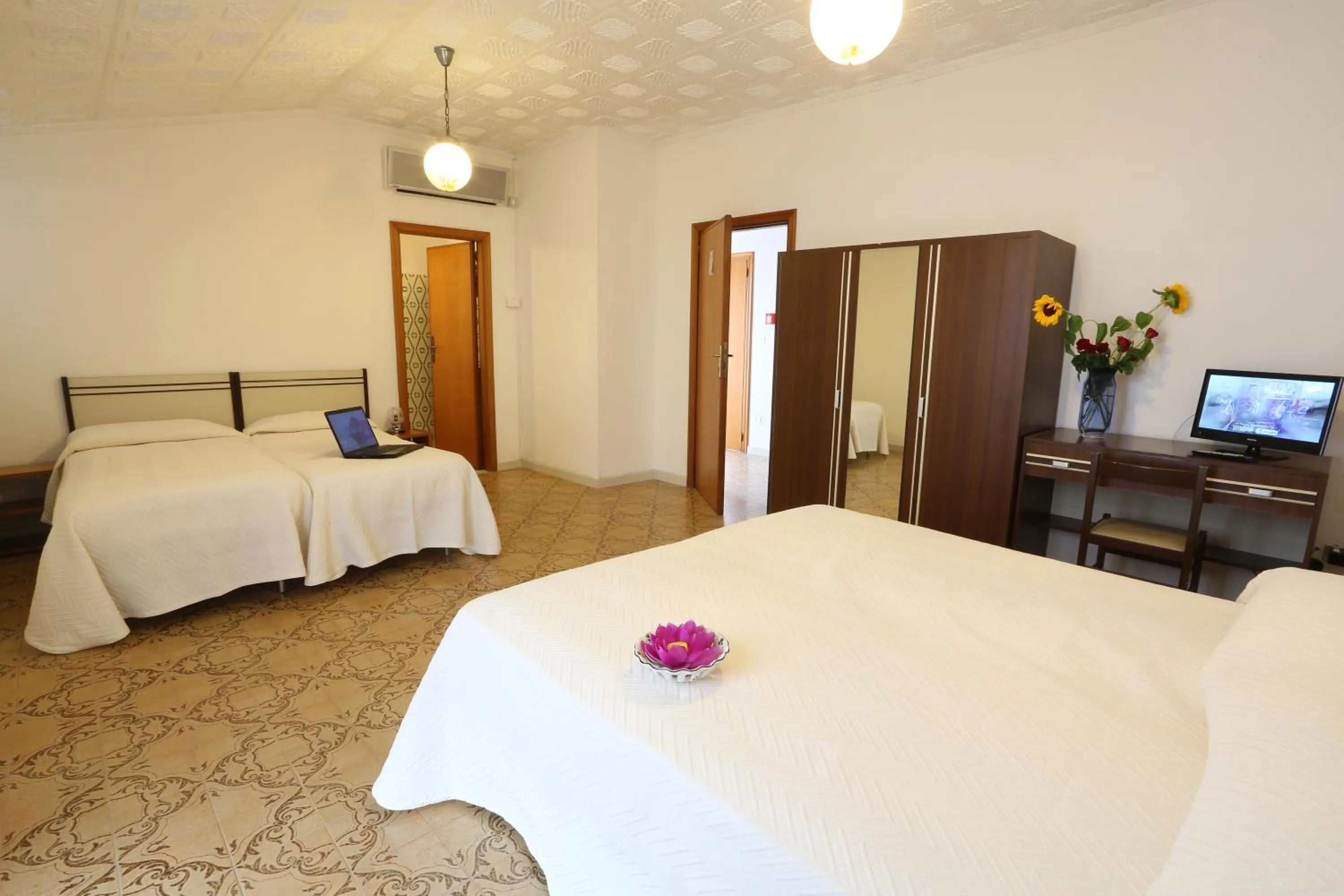 Bedroom, Bed in Hotel Blurelda