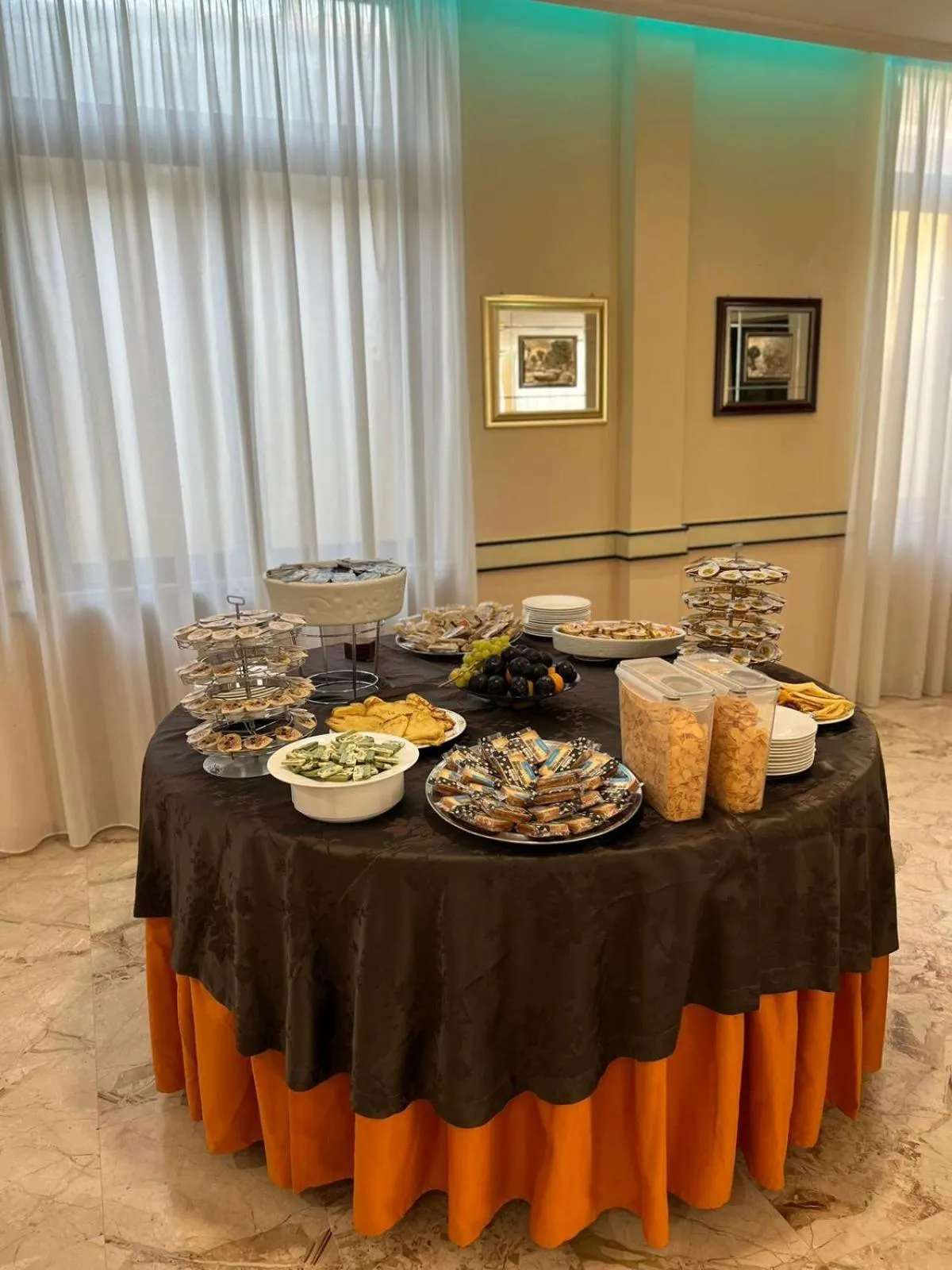 Food and drinks in Hotel Blurelda