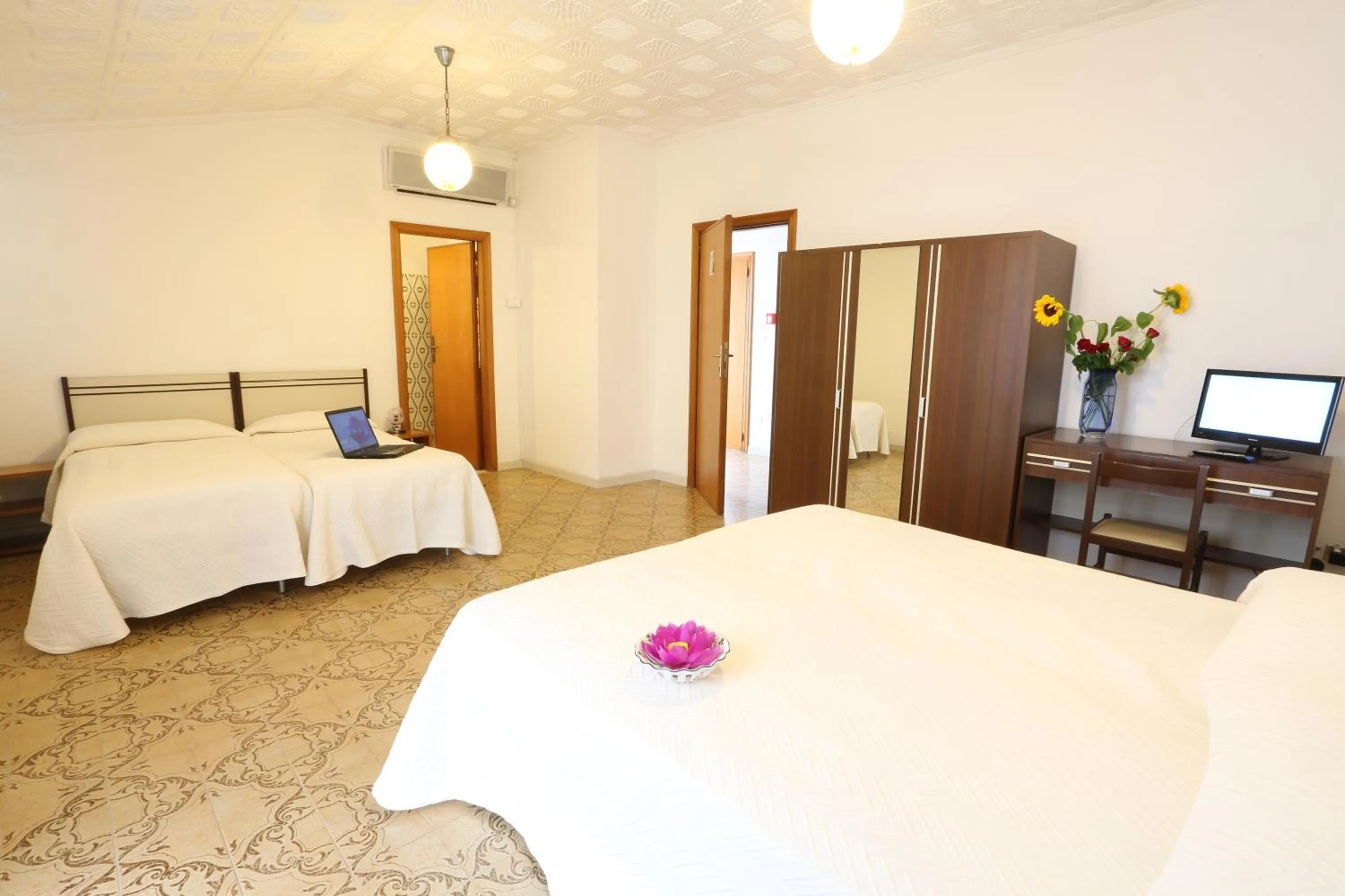 Bedroom, Bed in Hotel Blurelda