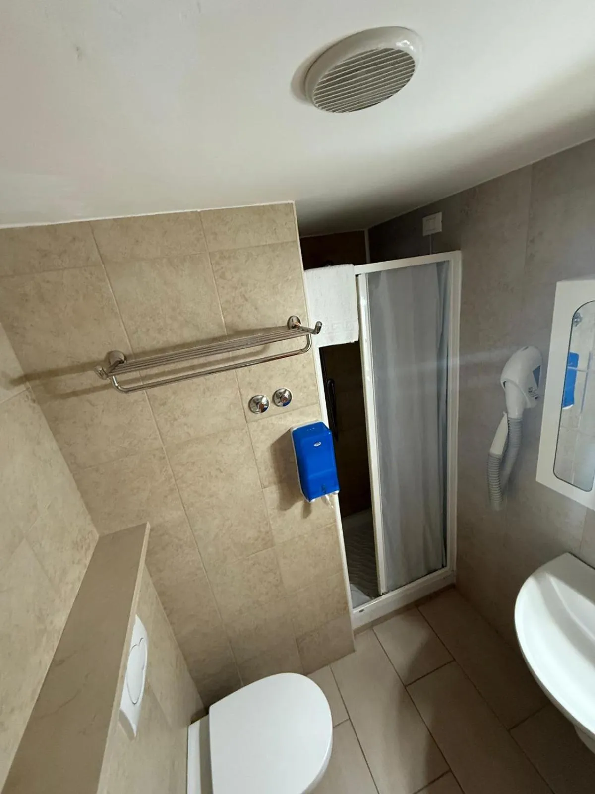 Bathroom in Hotel Blurelda