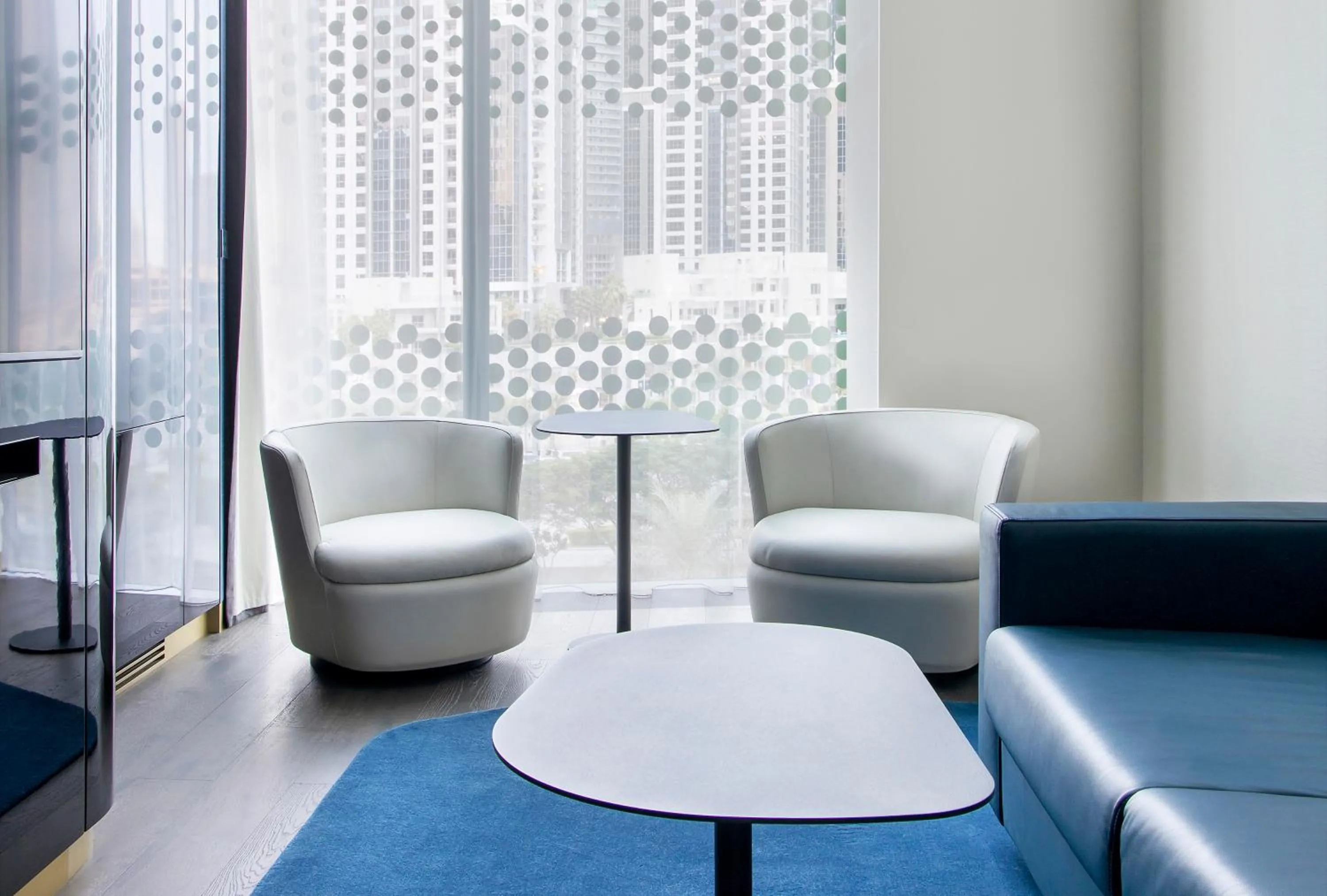 Seating area in ME Dubai by Meliá