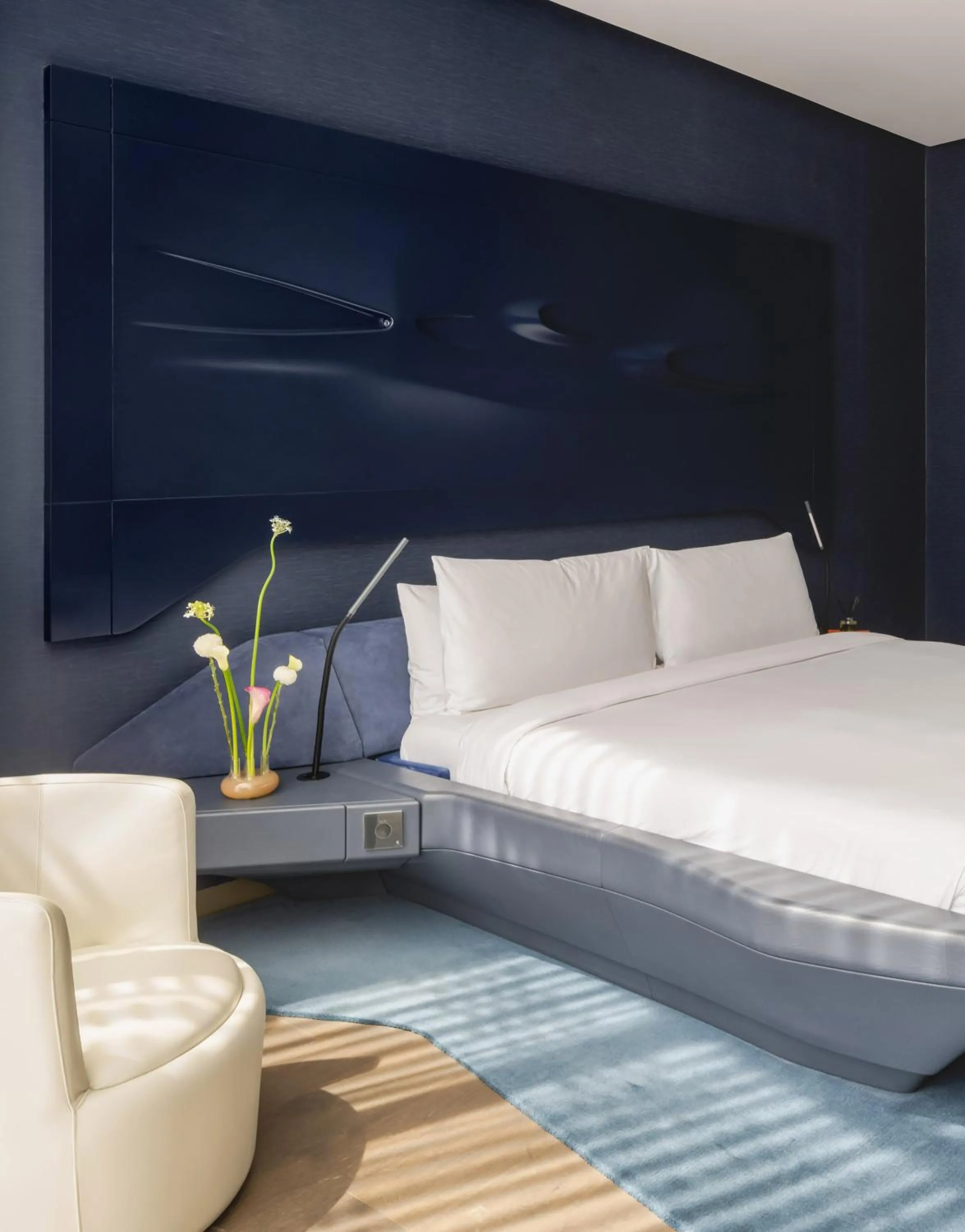 Bed in ME Dubai by Meliá