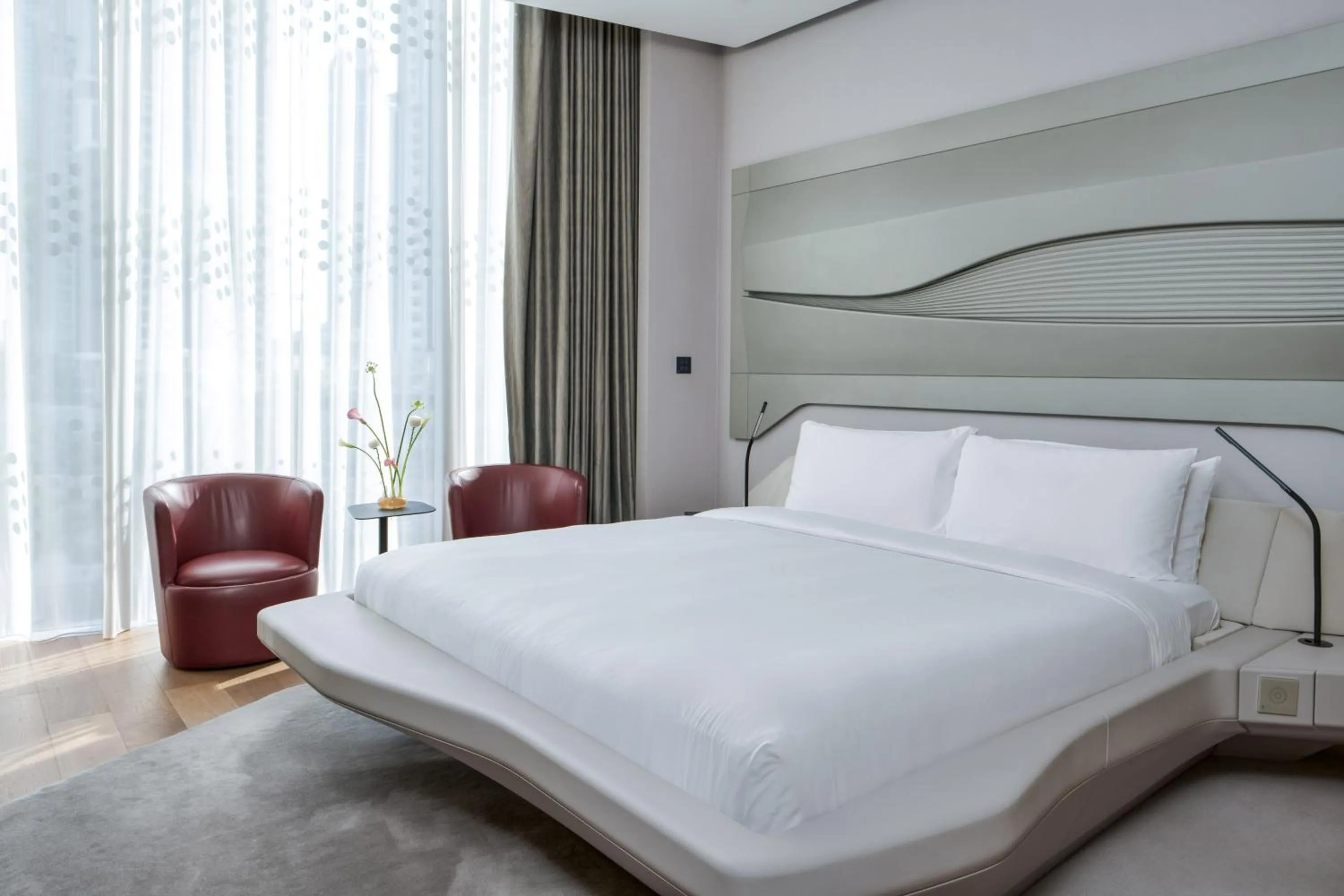 Bed in ME Dubai by Meliá