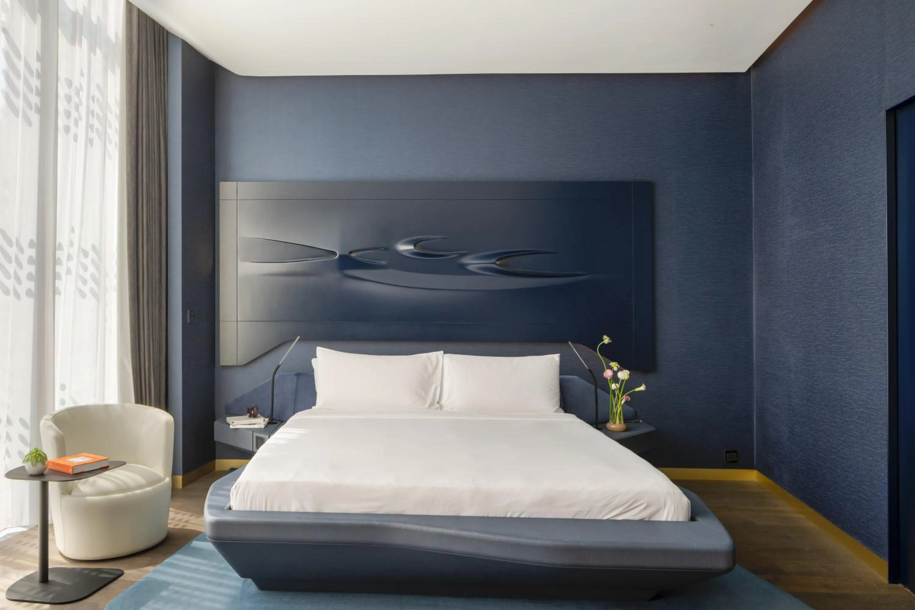 Bed in ME Dubai by Meliá