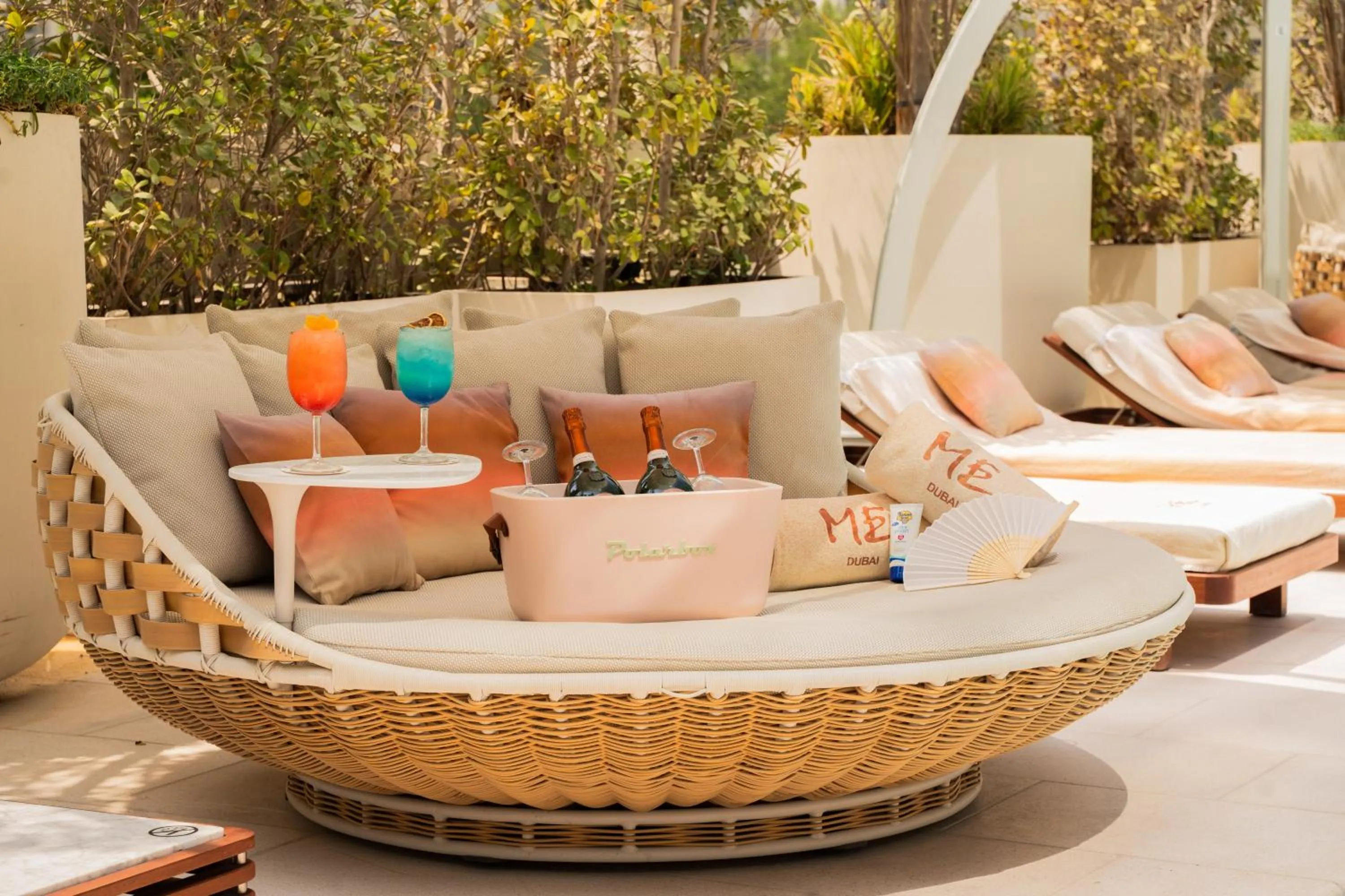 Swimming pool in ME Dubai by Meliá