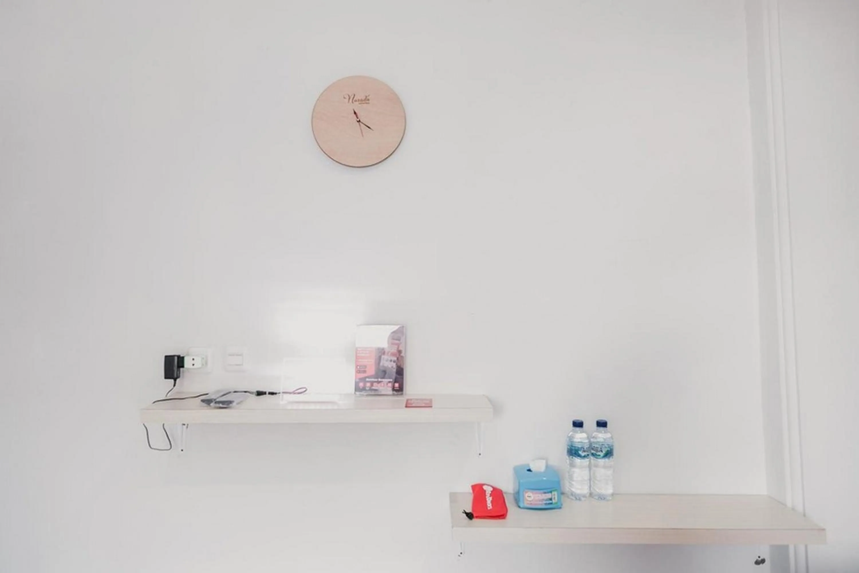 RedDoorz @ Jalan Narada Lampung