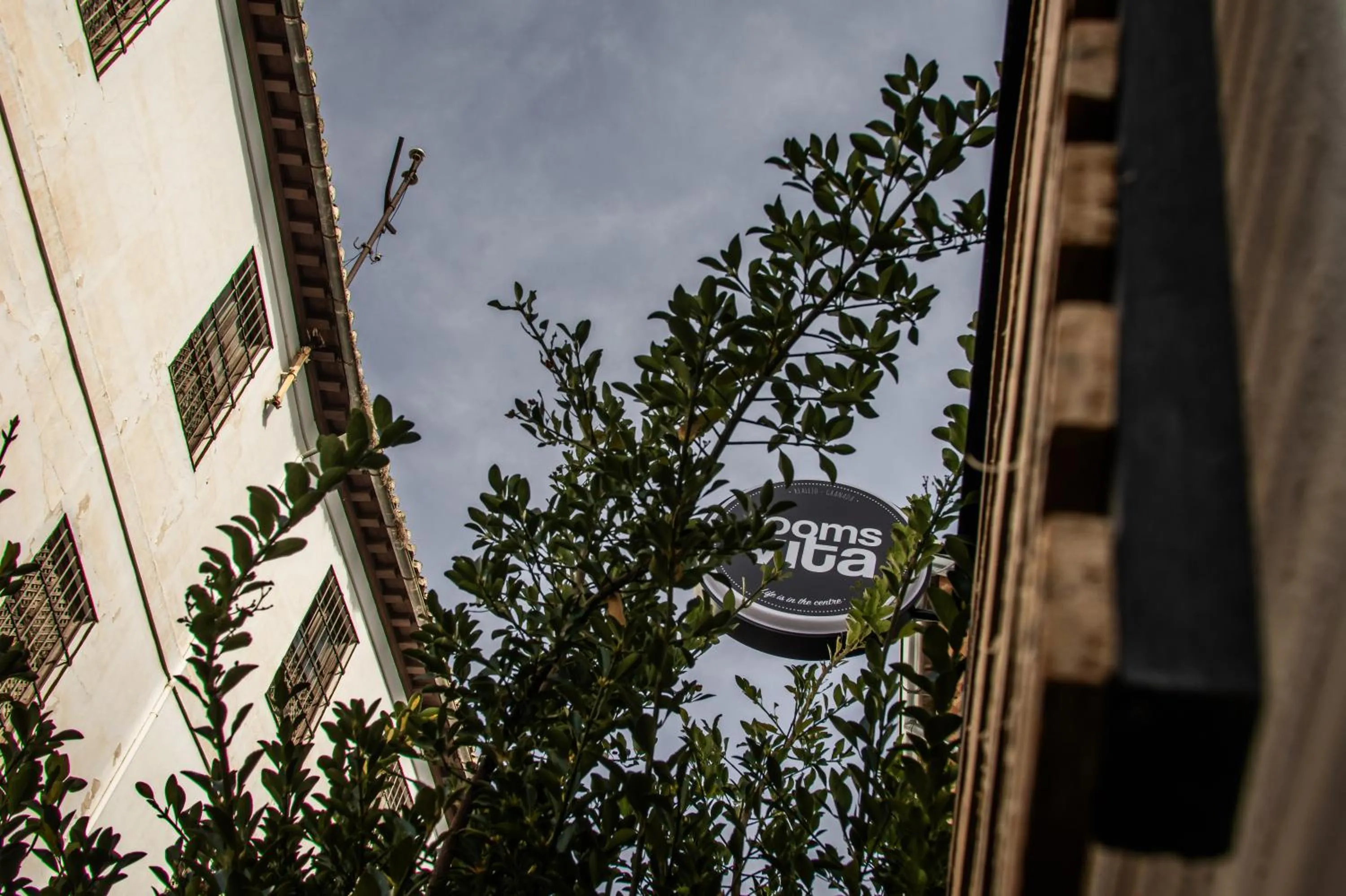 Property building in Rooms Vita