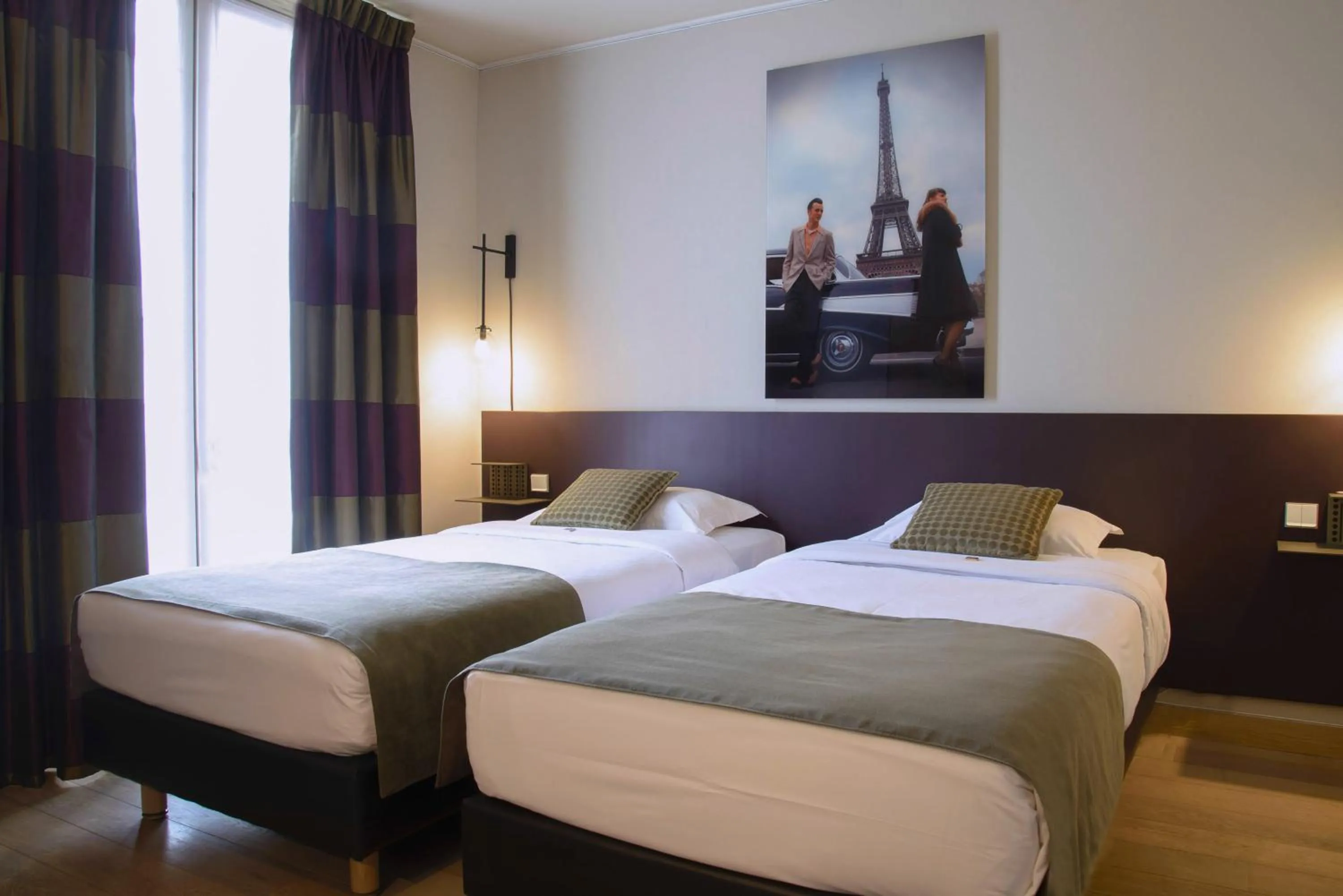 Classic Double Room in Tilsitt Etoile Paris